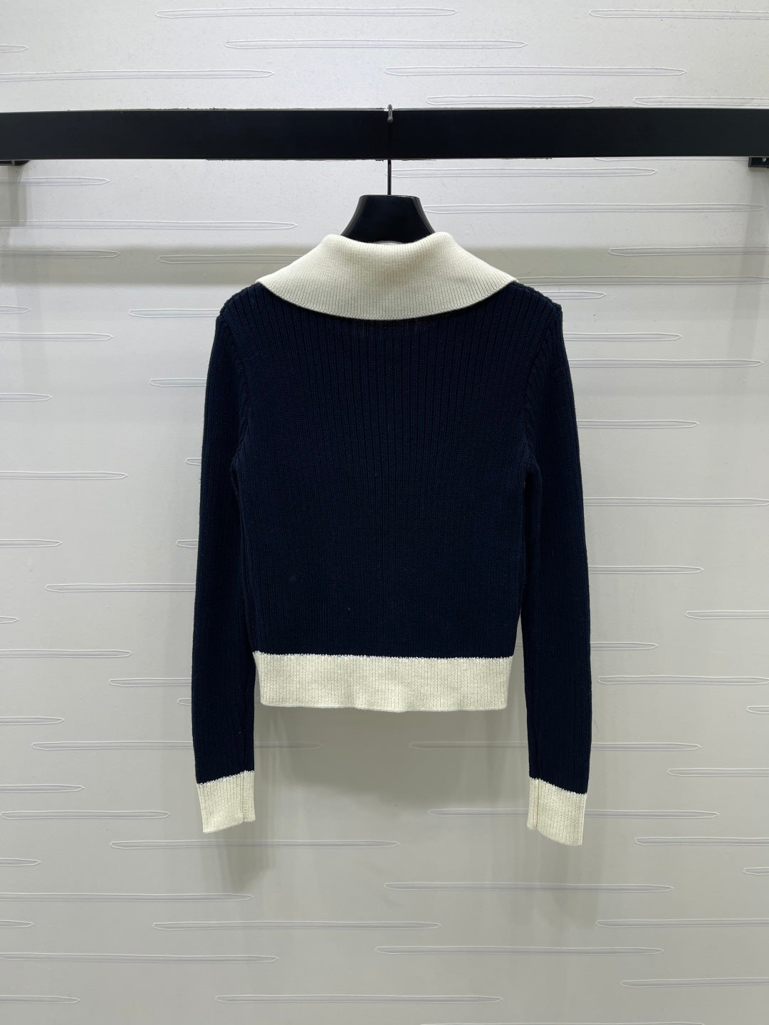 CC 26FW Cable-Knit Button-Up Cardigan Double C Logo Wool 274027