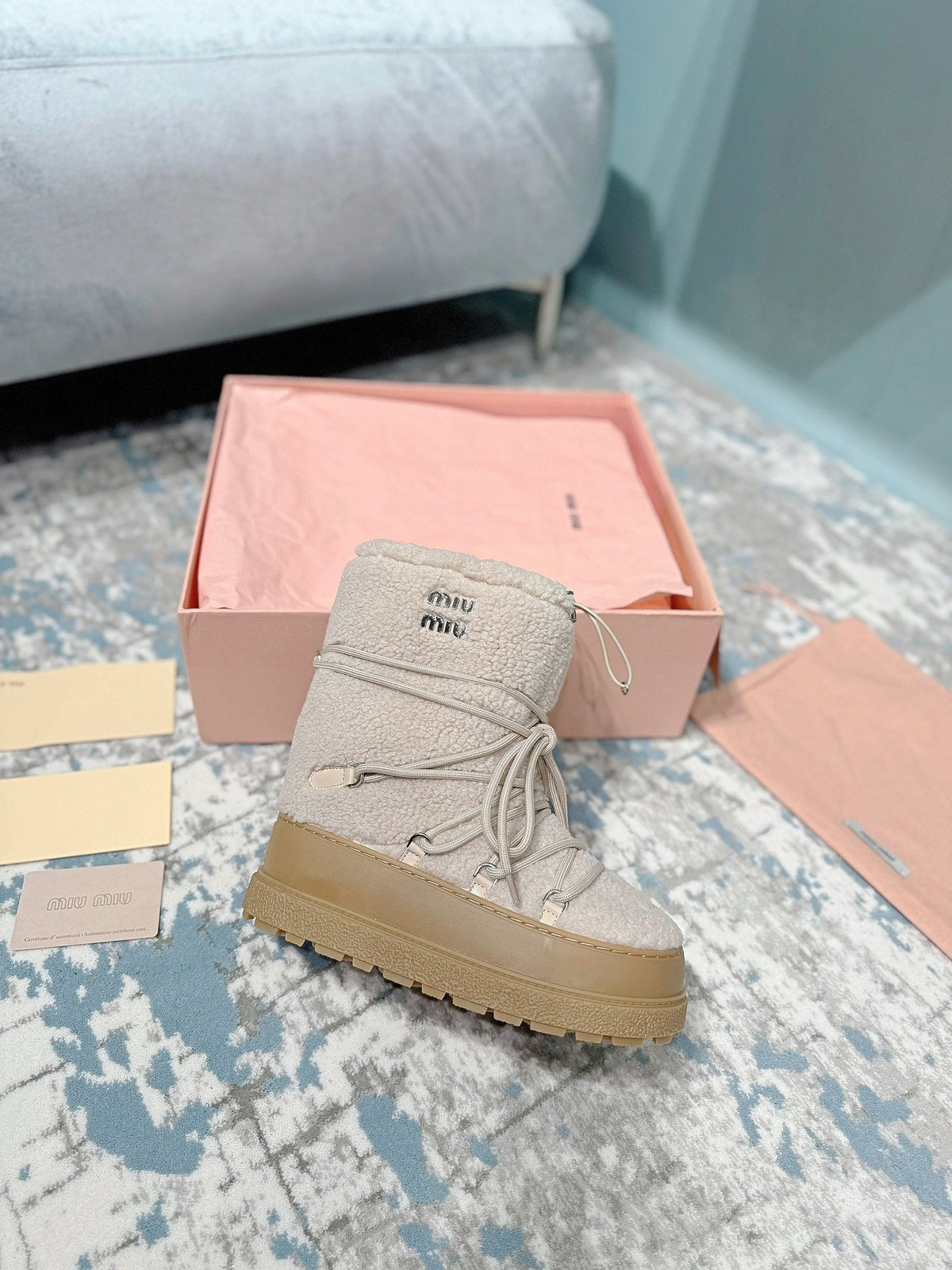 Miumiu 26s Ankle Snow Boots Beige Wool