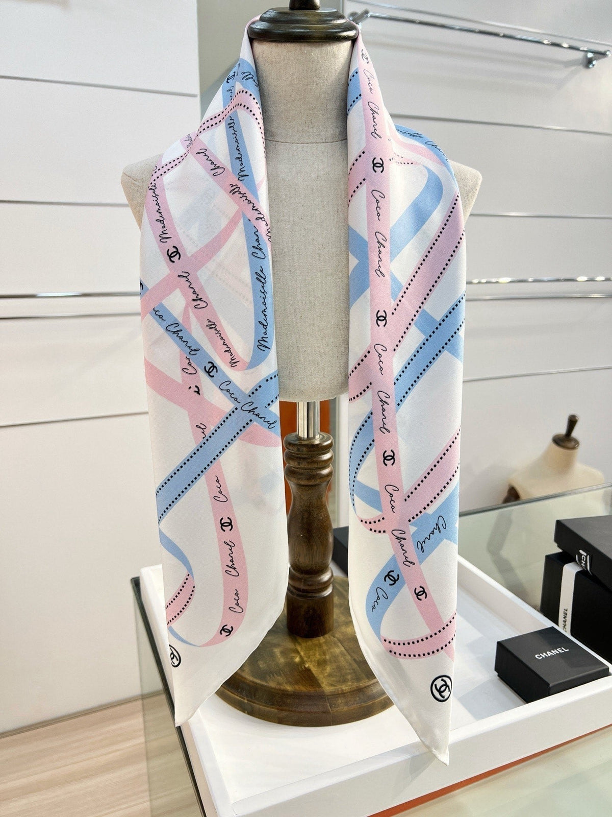 Chanel 2026 Chain Pattern Scarf 90*90cm Silk 212126