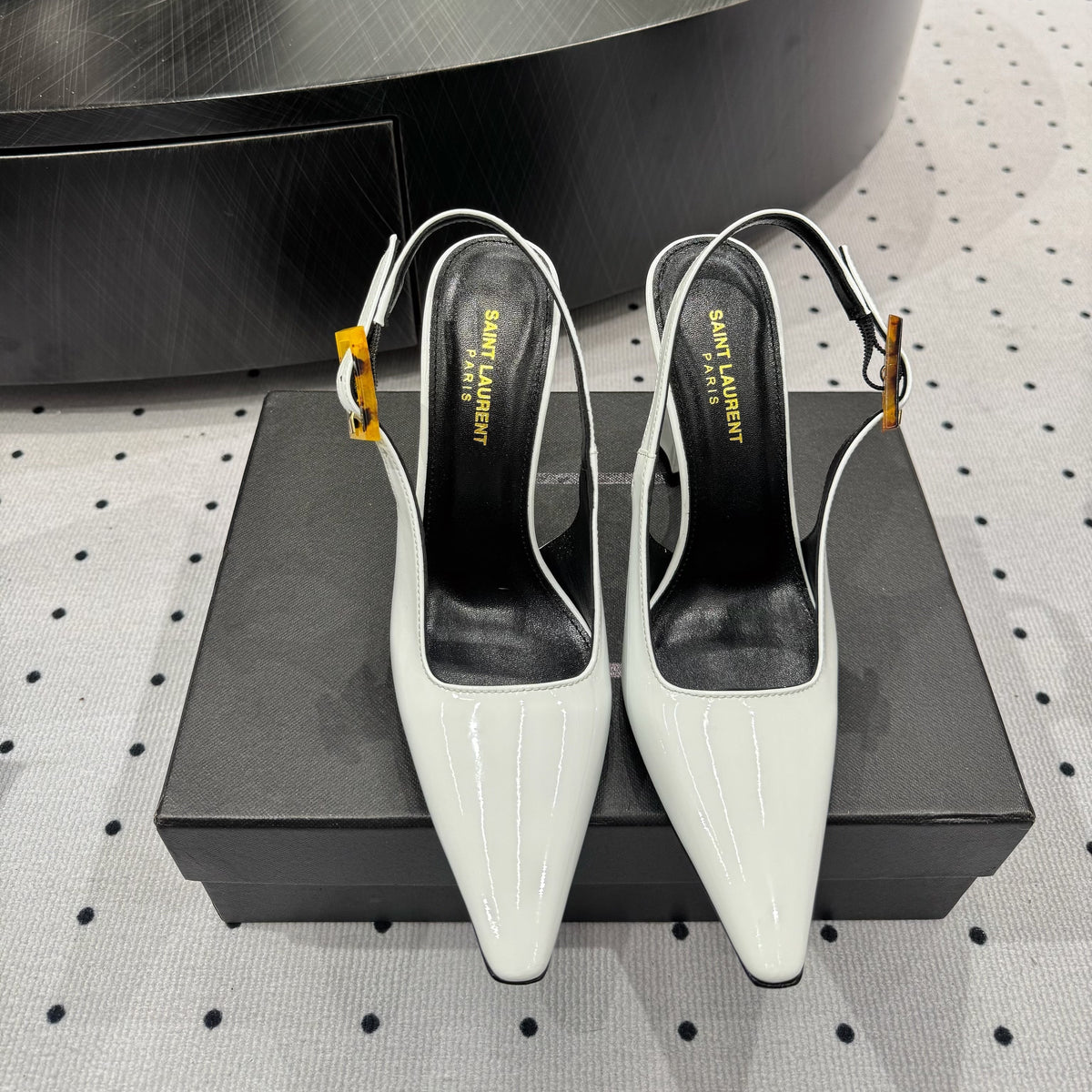 YSL 26s Slingback Heels 10.5cm White Glossy Calfskin With Buckle Closure