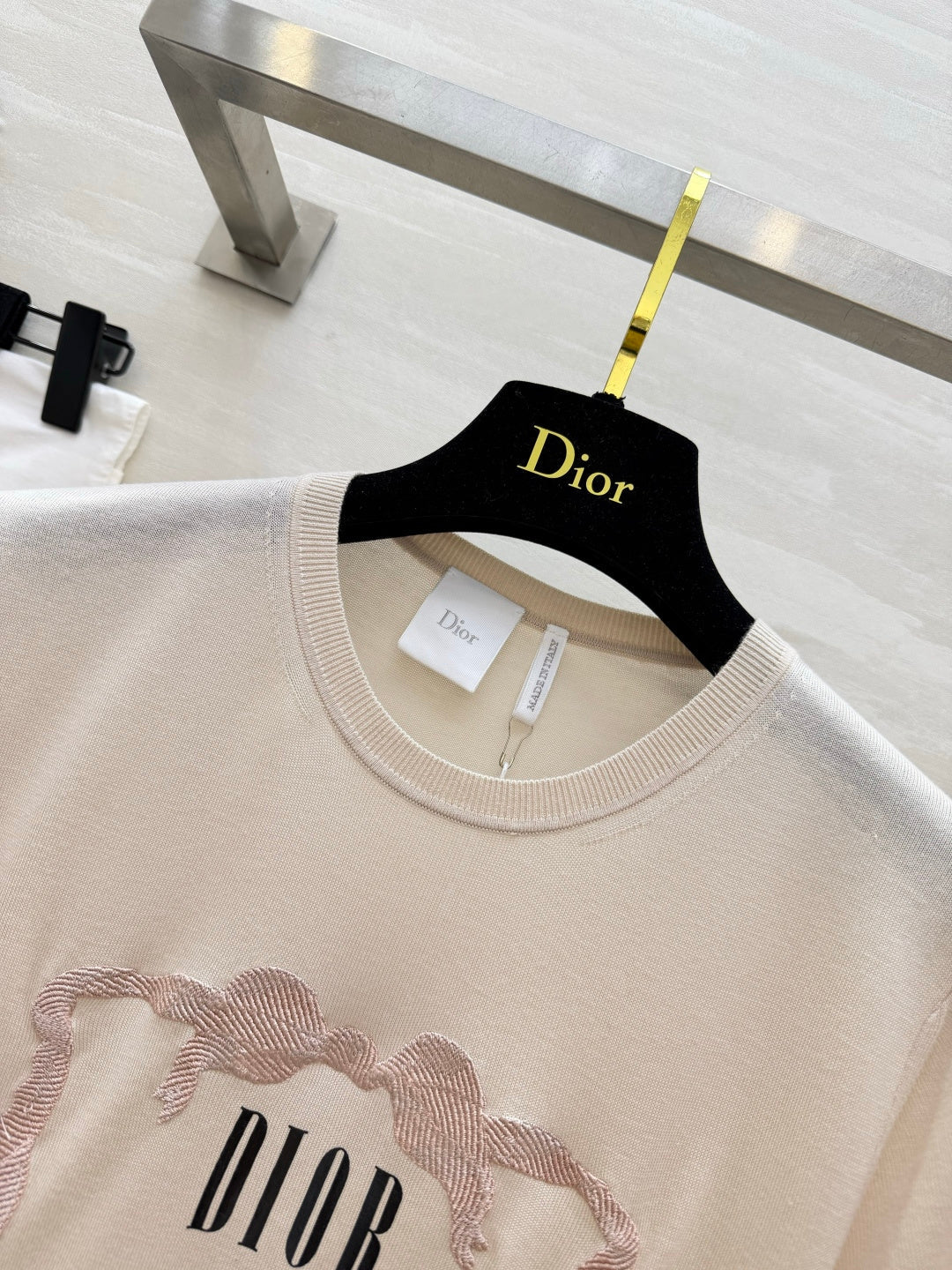 CD Knit Short-Sleeve T-Shirt Beige in Mulberry silk 379365