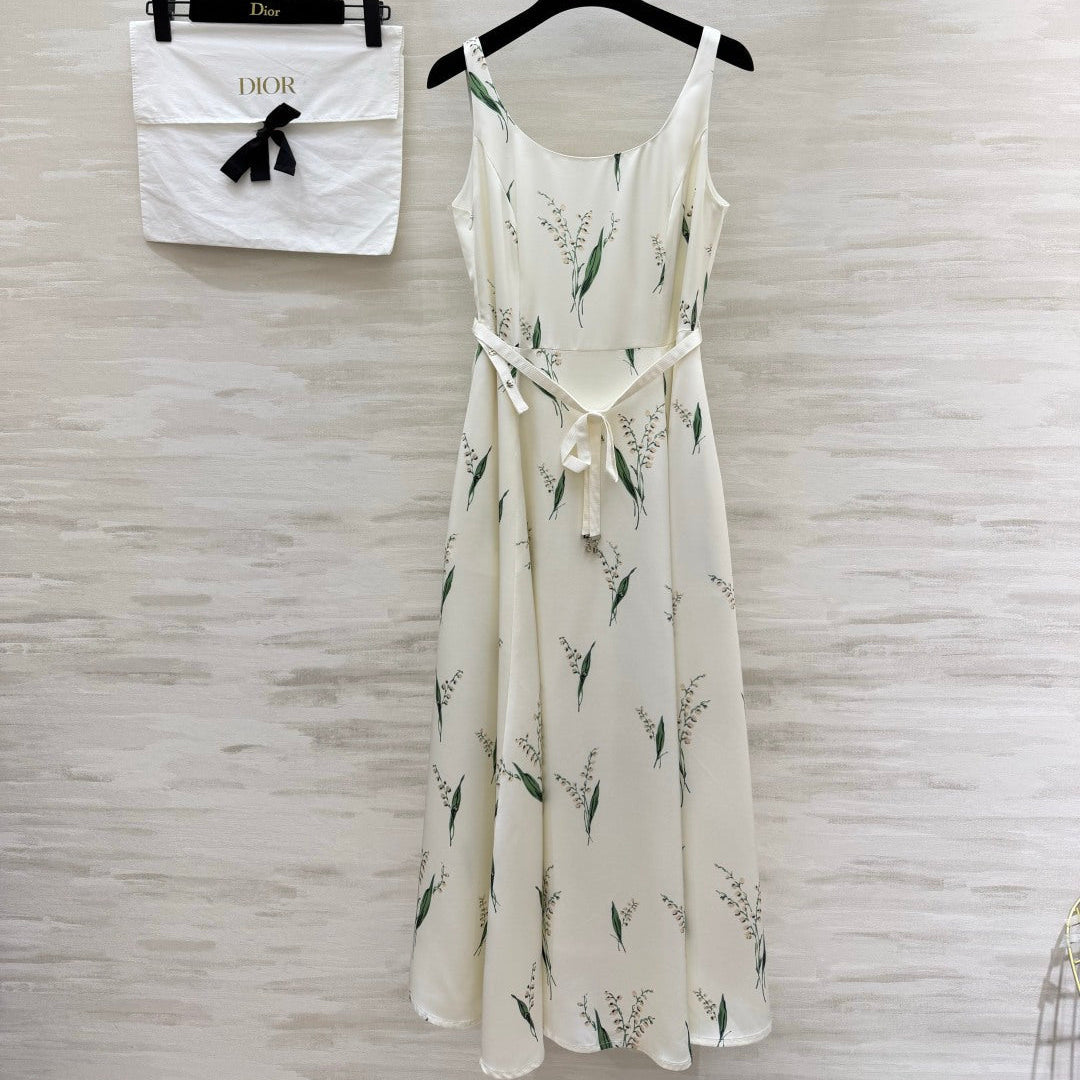 CD 26 Lily of the Valley Print Slip Dress White in Mulberry Silk 384743