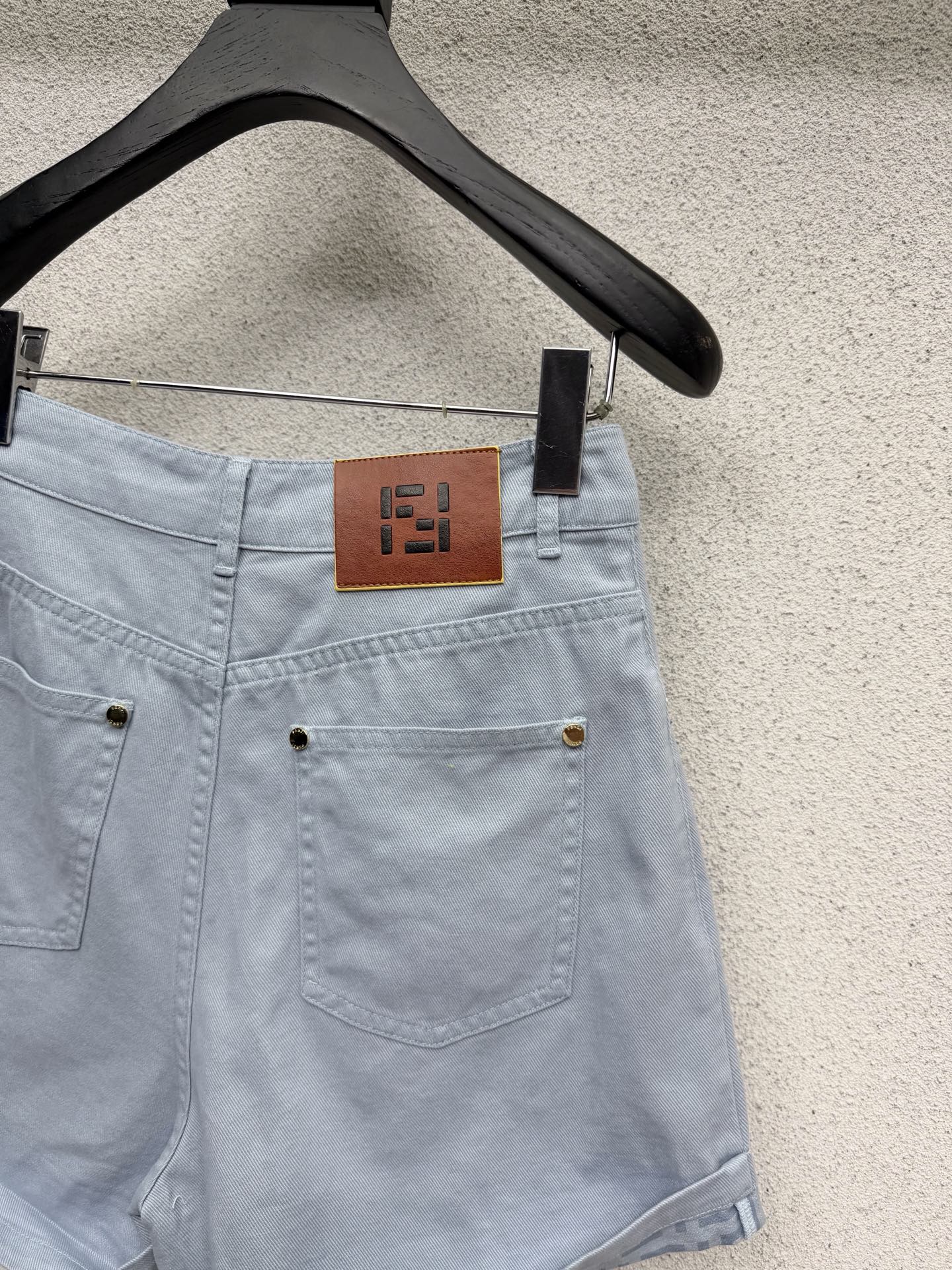 FD Denim Shorts with Rolled-up Cuffs in Cotton 384276