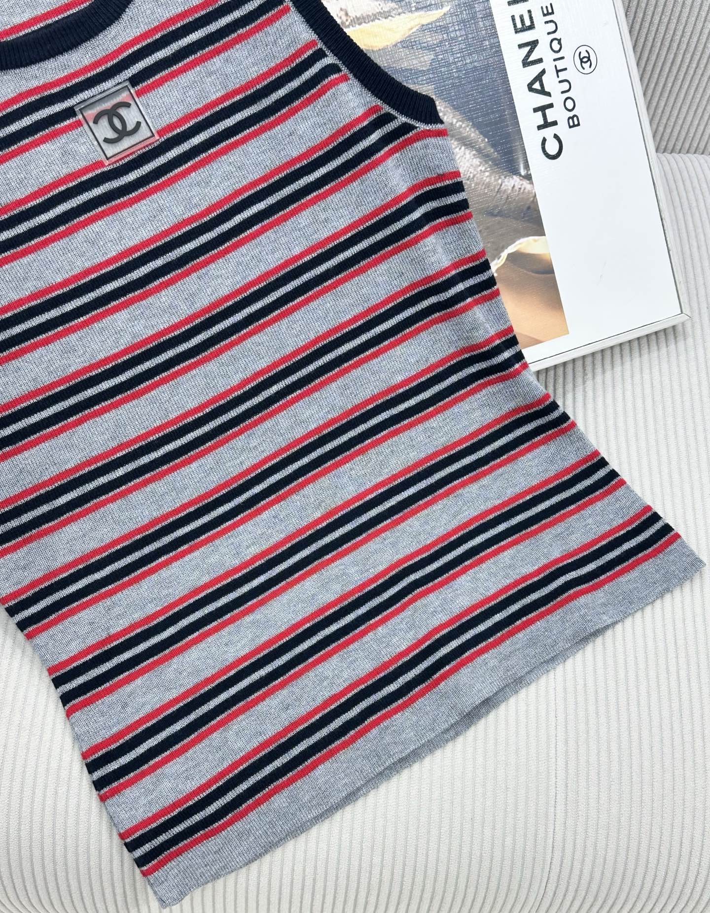 CC 26 Striped Color-Blocked Knit Vest Top Grey in Wool 387691