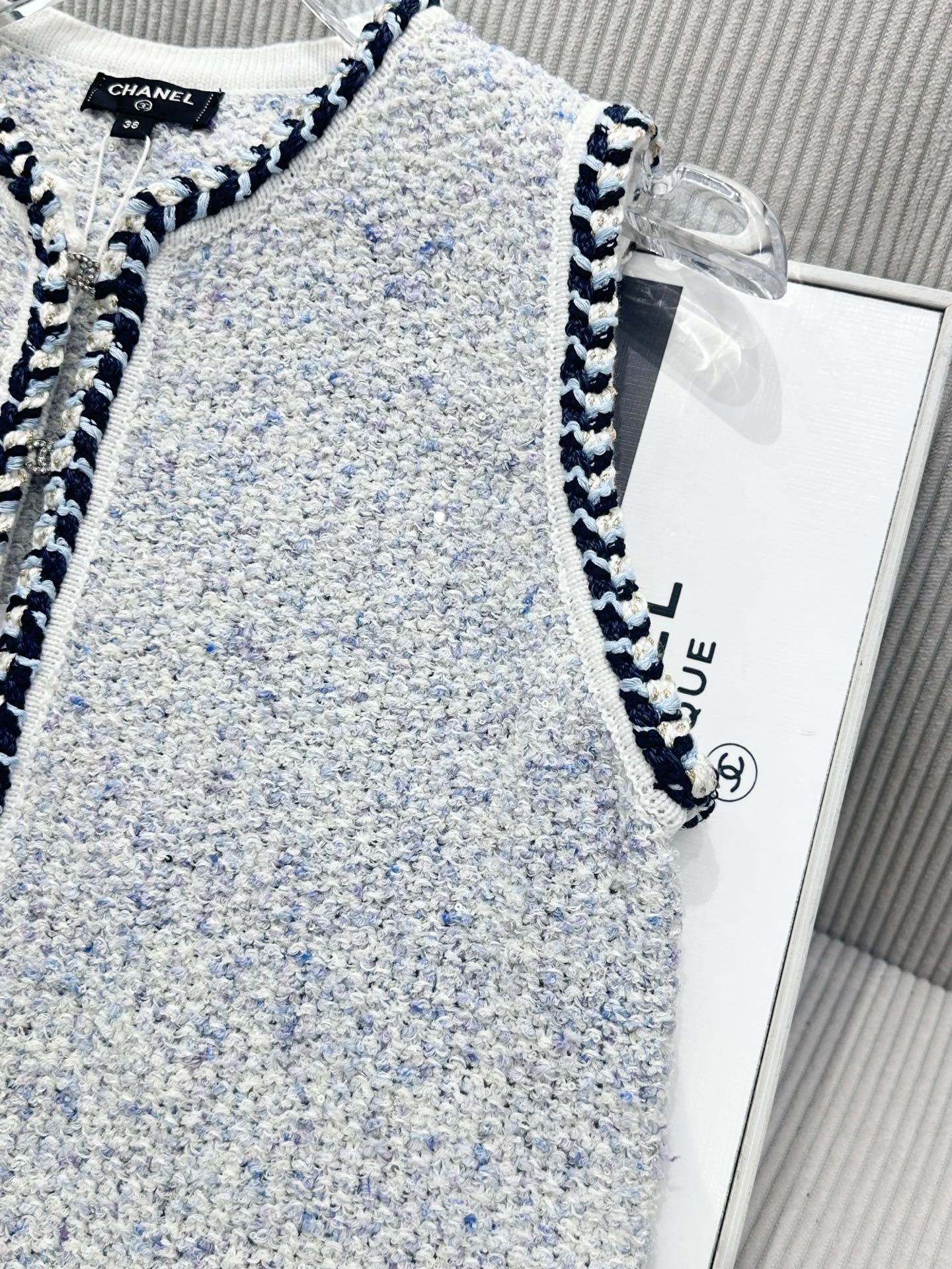 CC 26 Knitted Vest Jacket Light Blue in Wool 387495
