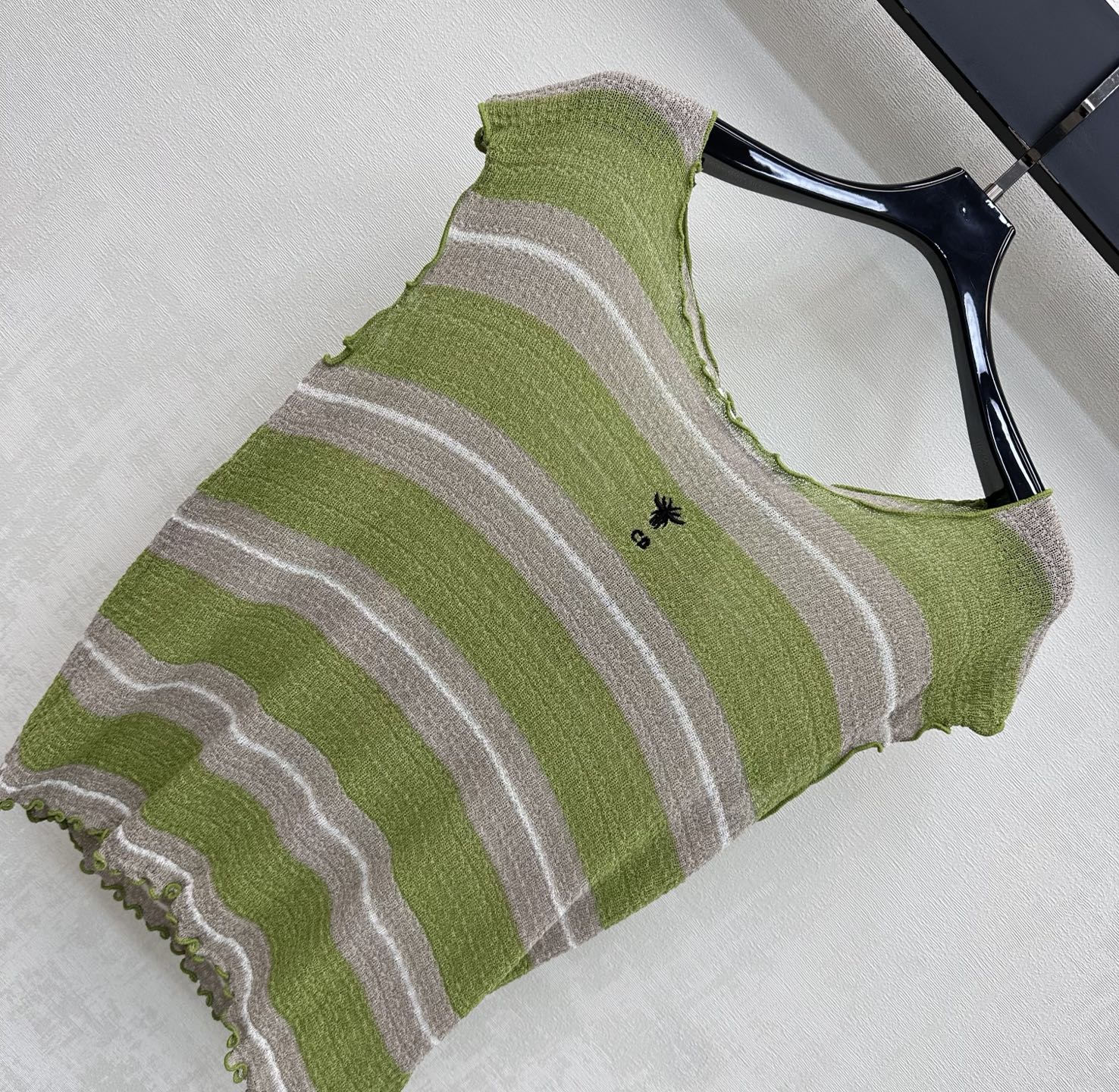 CD 26 Striped Flutter Sleeve Crew Neck Knit Top Green in Acrylic 389638