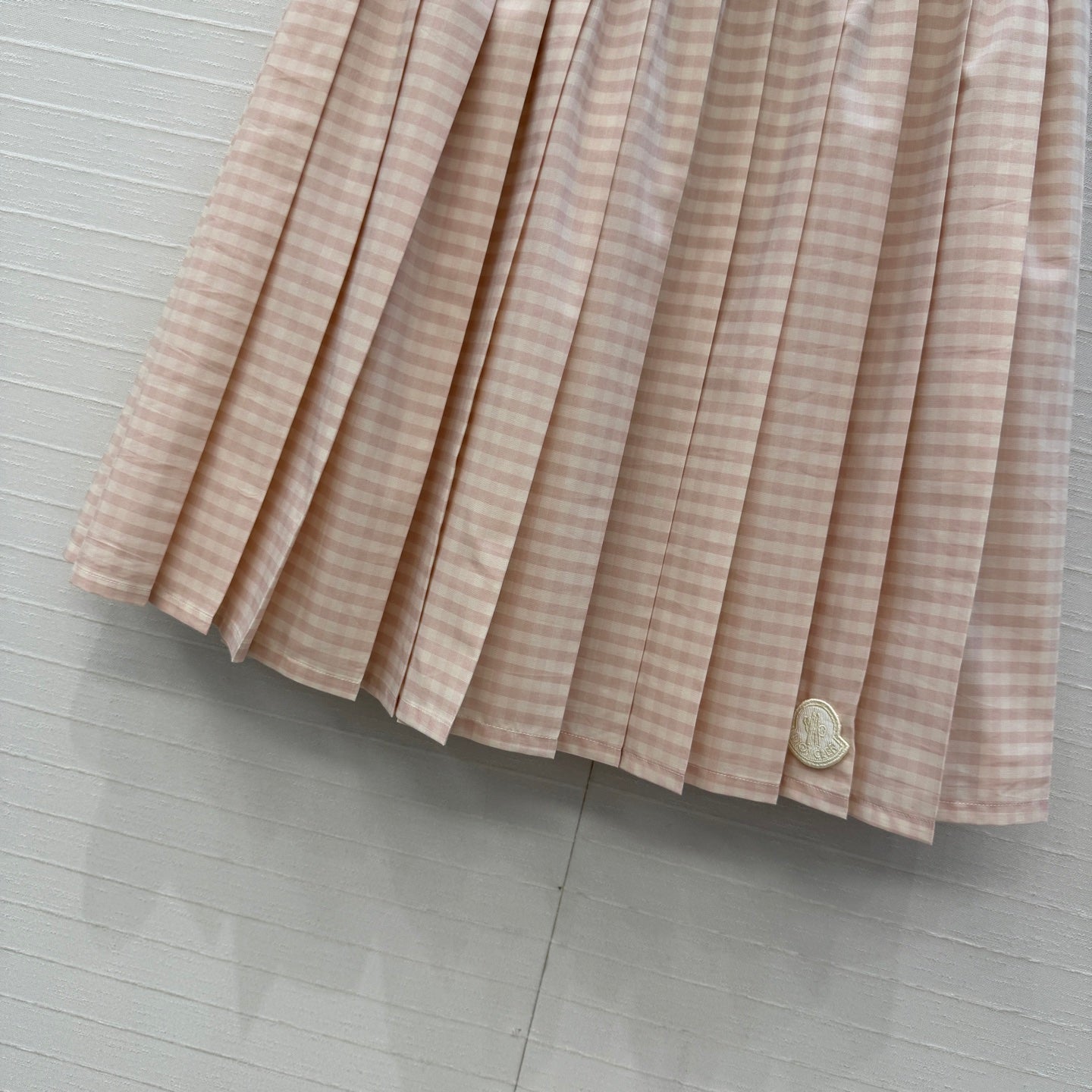 Moncler 26 Check Pleated Midi Skirt Light Pink in Cotton 389743