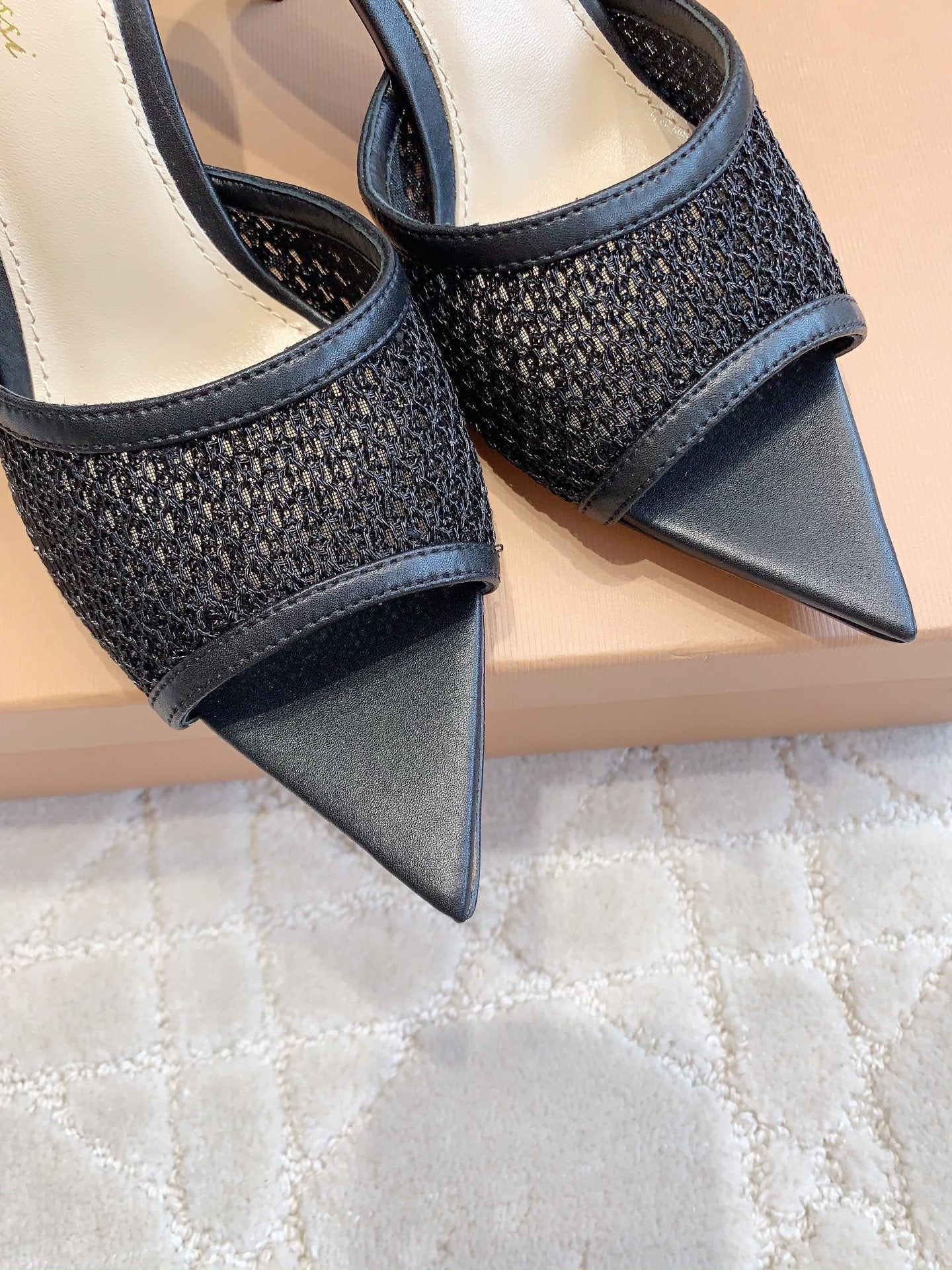 GR Pointed-Toe Mule Sandals 8.5cm Black Cowhide & Mesh 854881