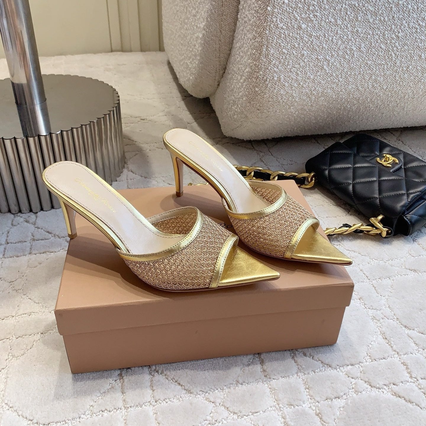 GR Pointed-Toe Mule Sandals 8.5cm Gold Metallic Cowhide & Mesh 854879