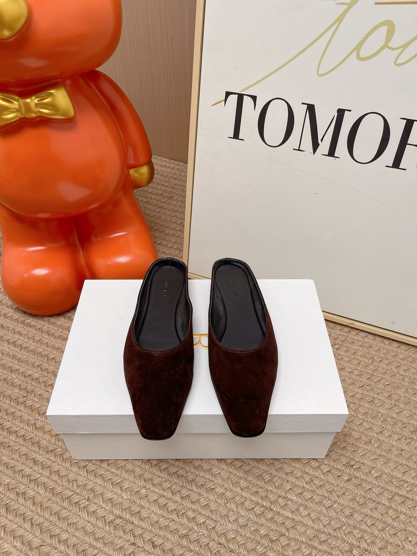 TR June Square Toe Mules Chocolate Suede 856175