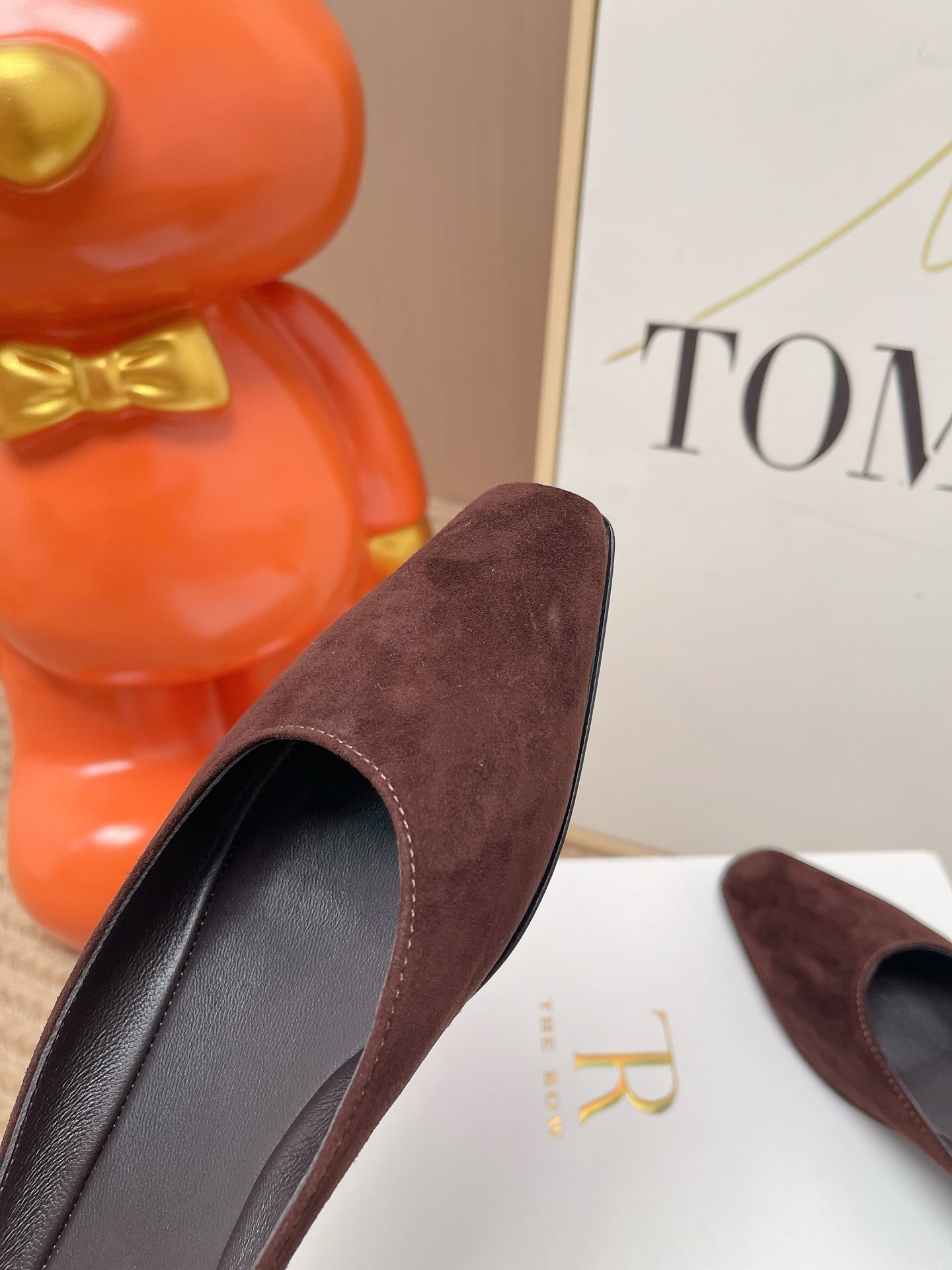 TR June Square Toe Mules Chocolate Suede 856175