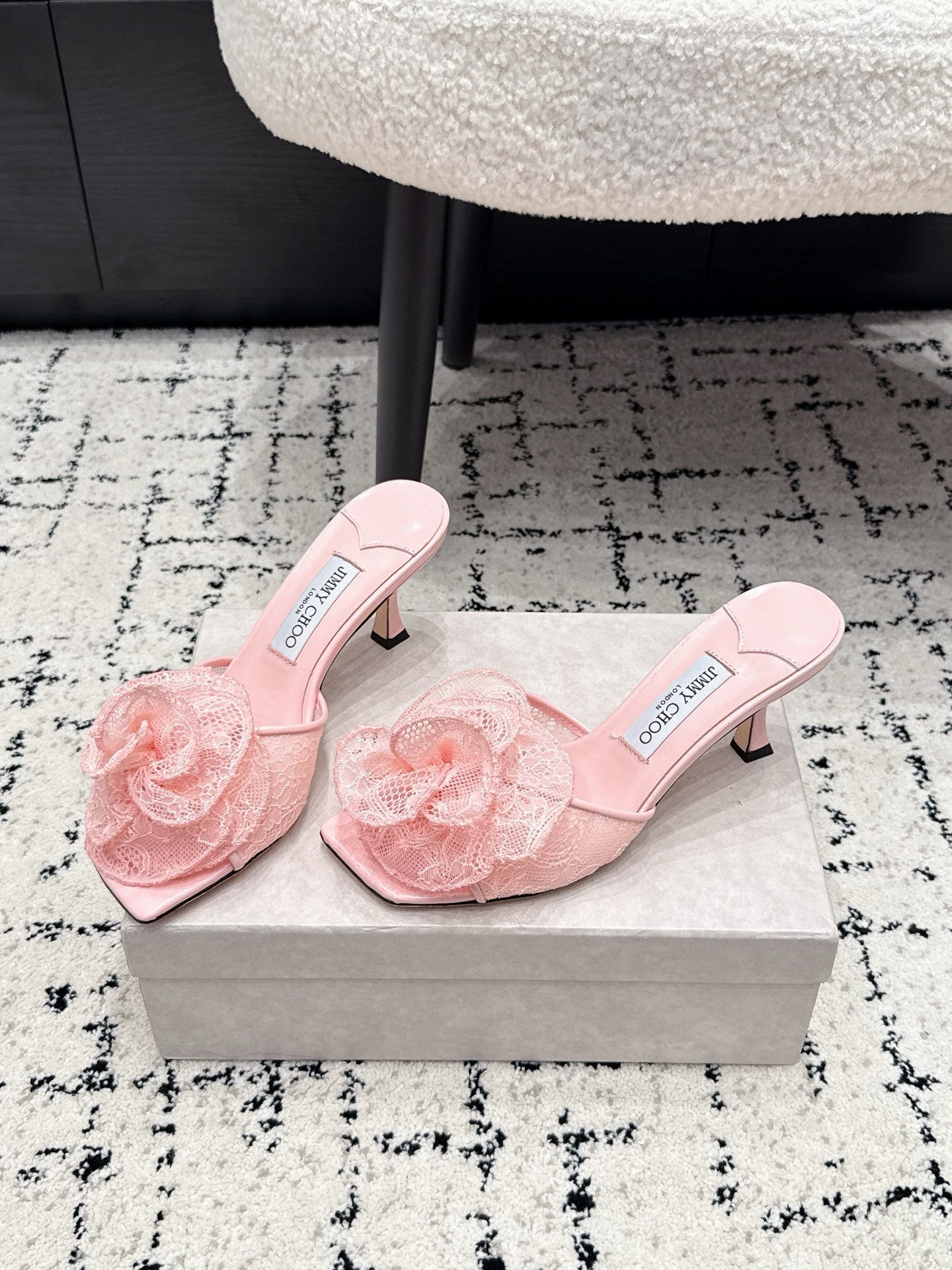 JC 26SS Floral Appliqué Mules 6.5cm Pink Lace 858428