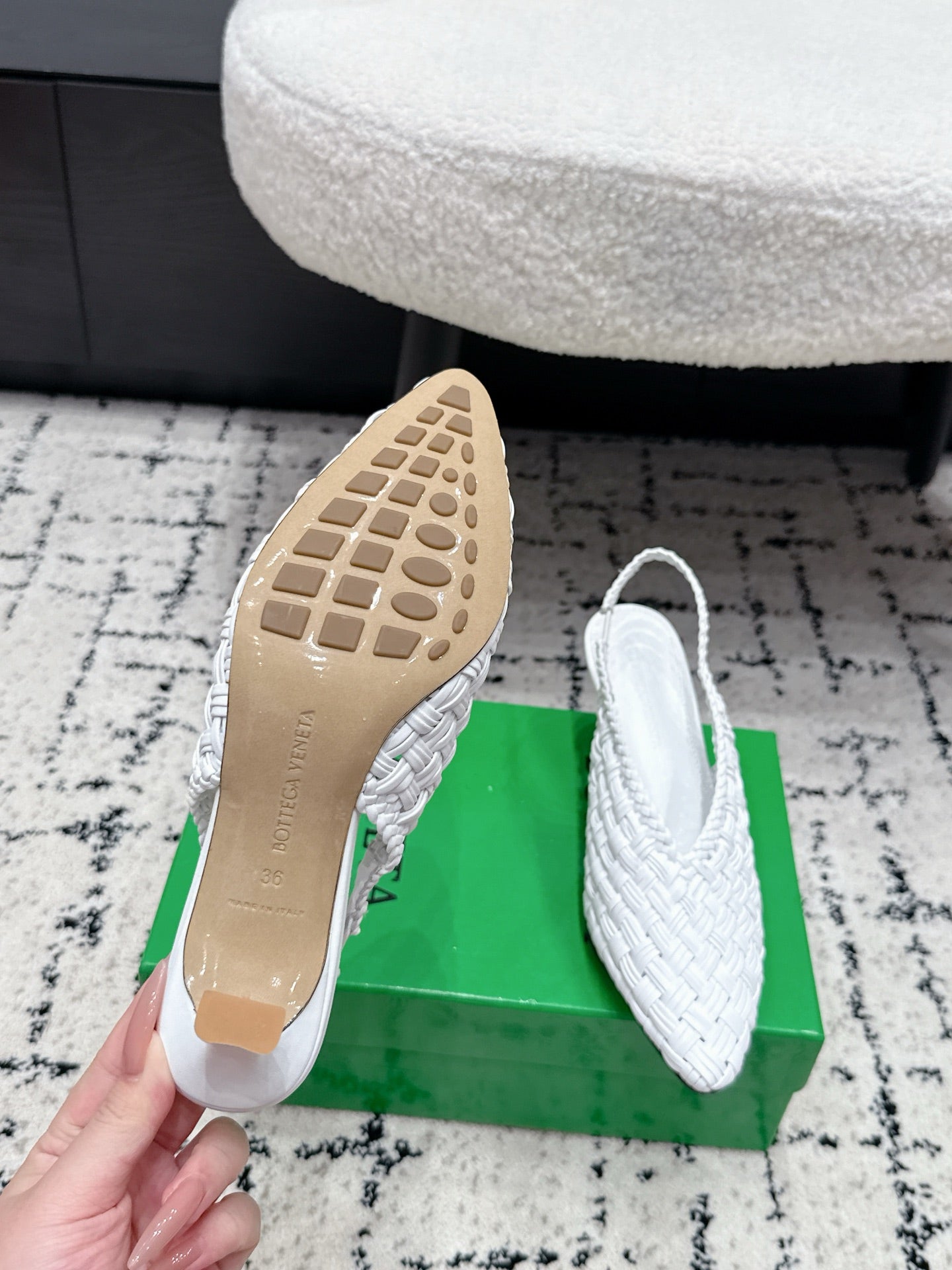 BV 26ss Intrecciato Slingback Heels 5.5cm White Woven Leather 858420