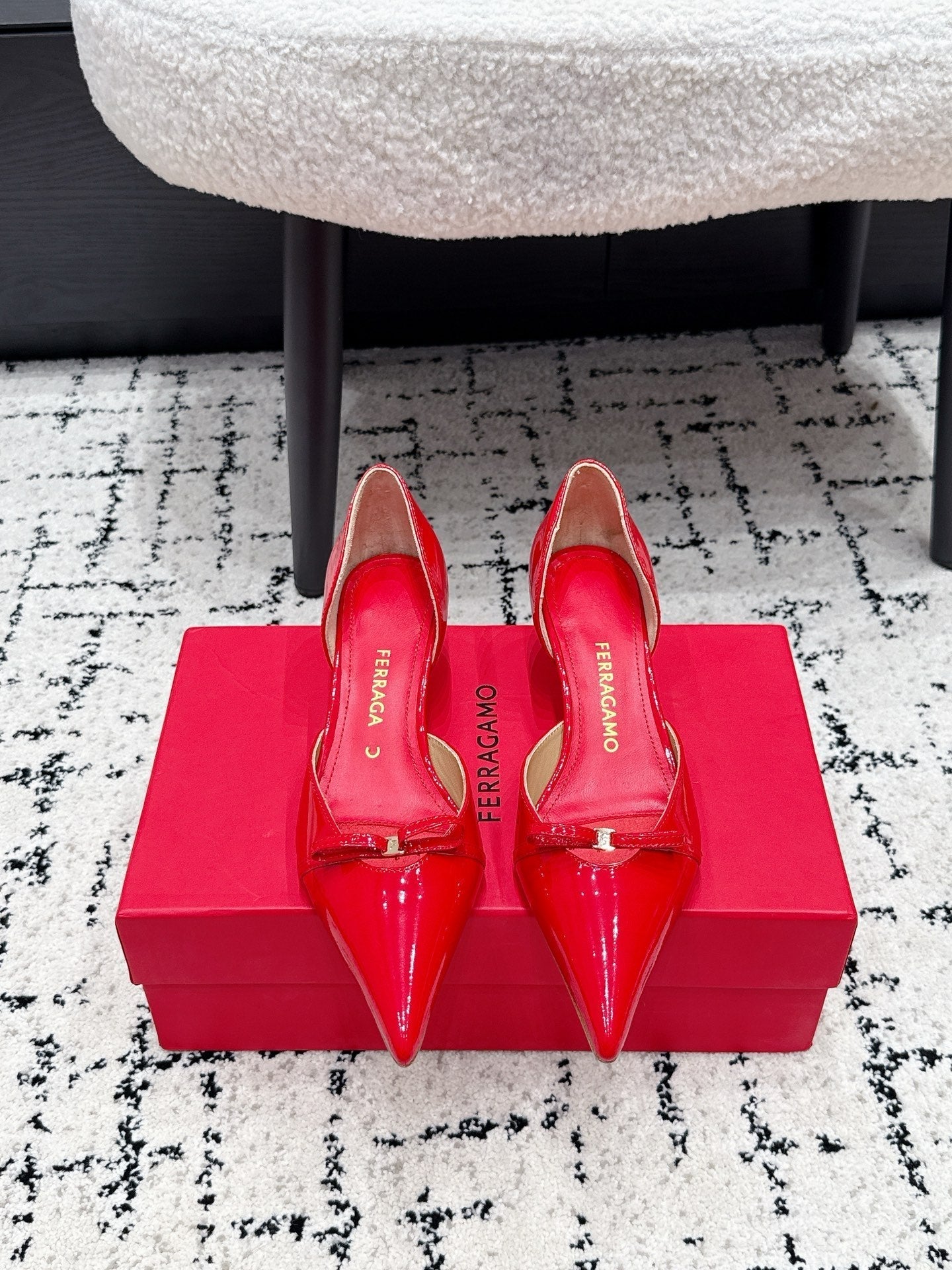 FG Gyoia Bow Pointed Toe Pumps 3.5cm Red Patent Leather 848406
