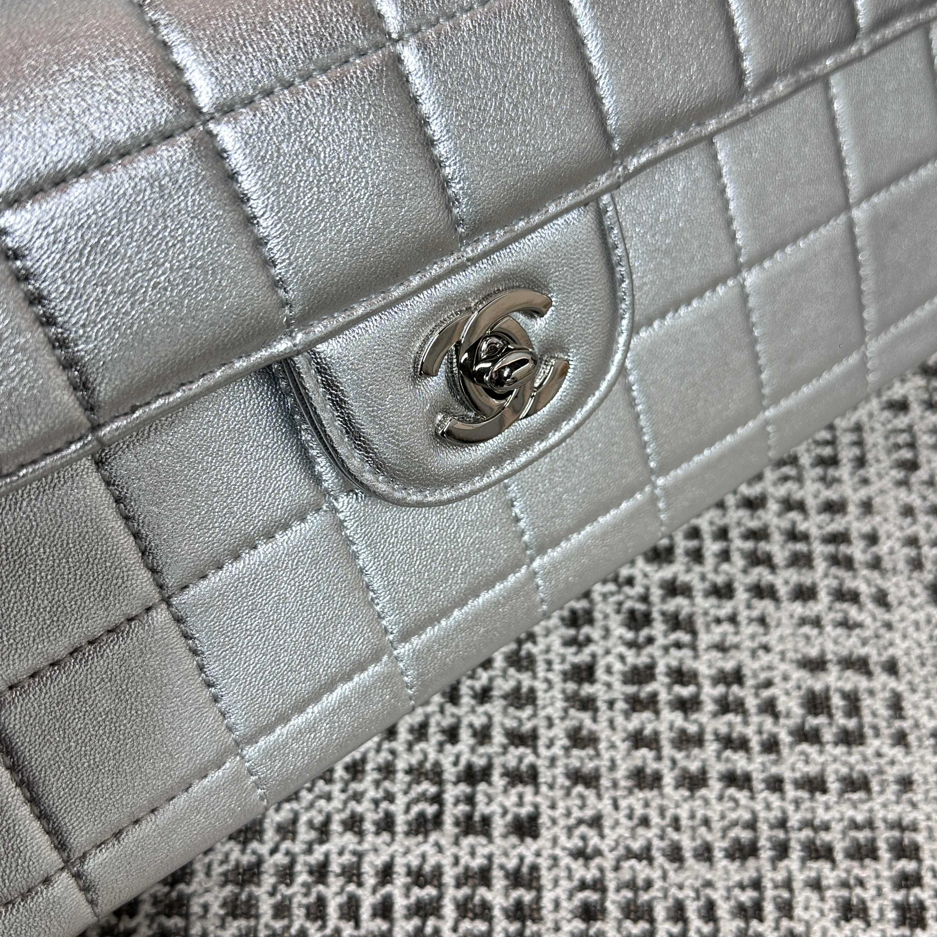 CC East-West Flap Bag 26cm Silver Lambskin