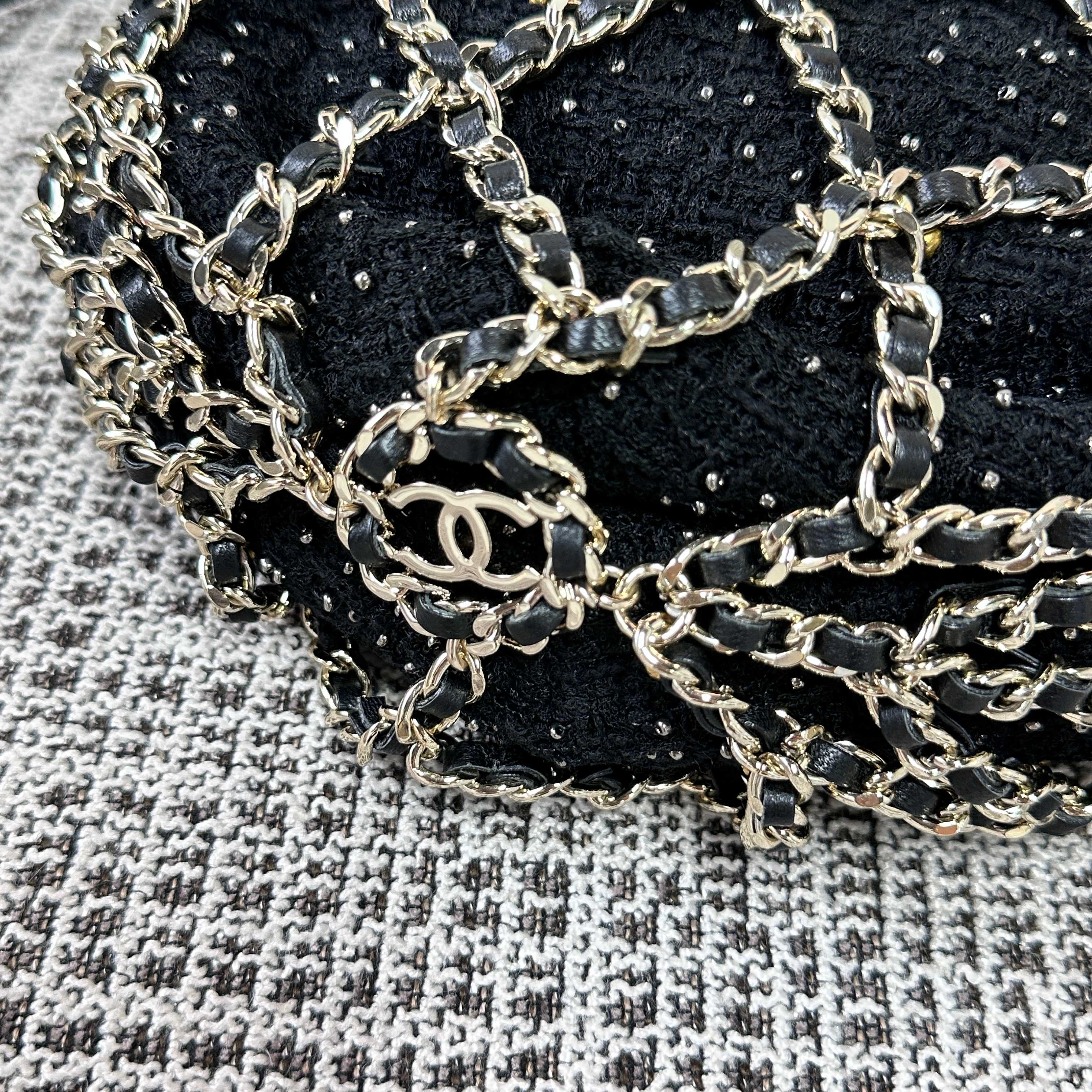 CC 21PF Chain Link Net Bag Drawstring Black Tweed Lambskin & Chain