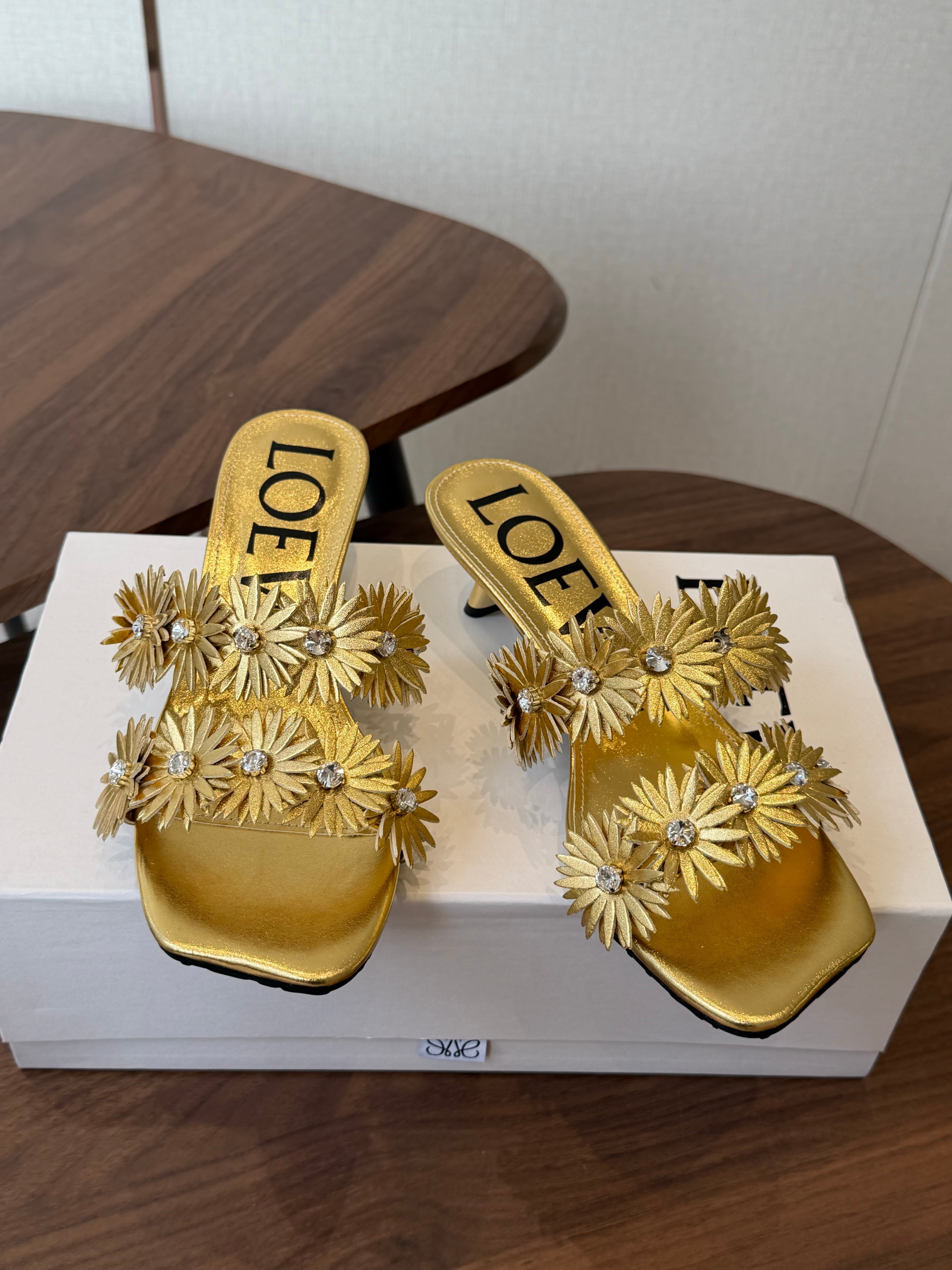 Loew Paula's Ibiza Petal Flower Sandals Metallic Gold Leather 889900