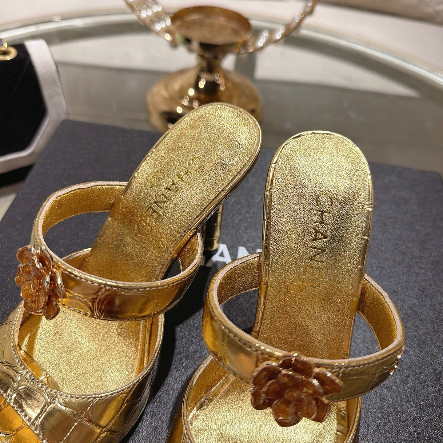 CC 26A Camellia Double C Square Toe Mules 10cm Gold Stone-Grain Cowhide 890672