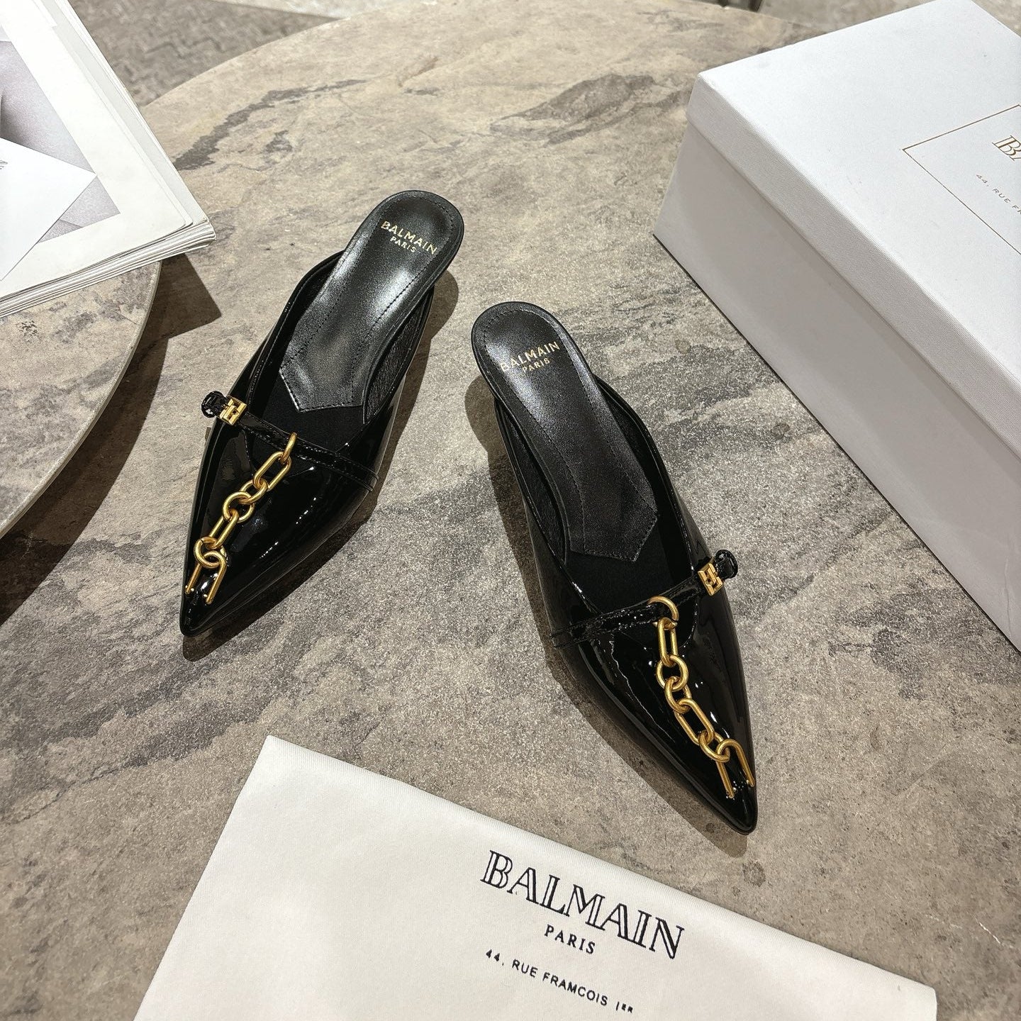 BM 26 Sync Chain Mules Black Calfskin Leather 888581