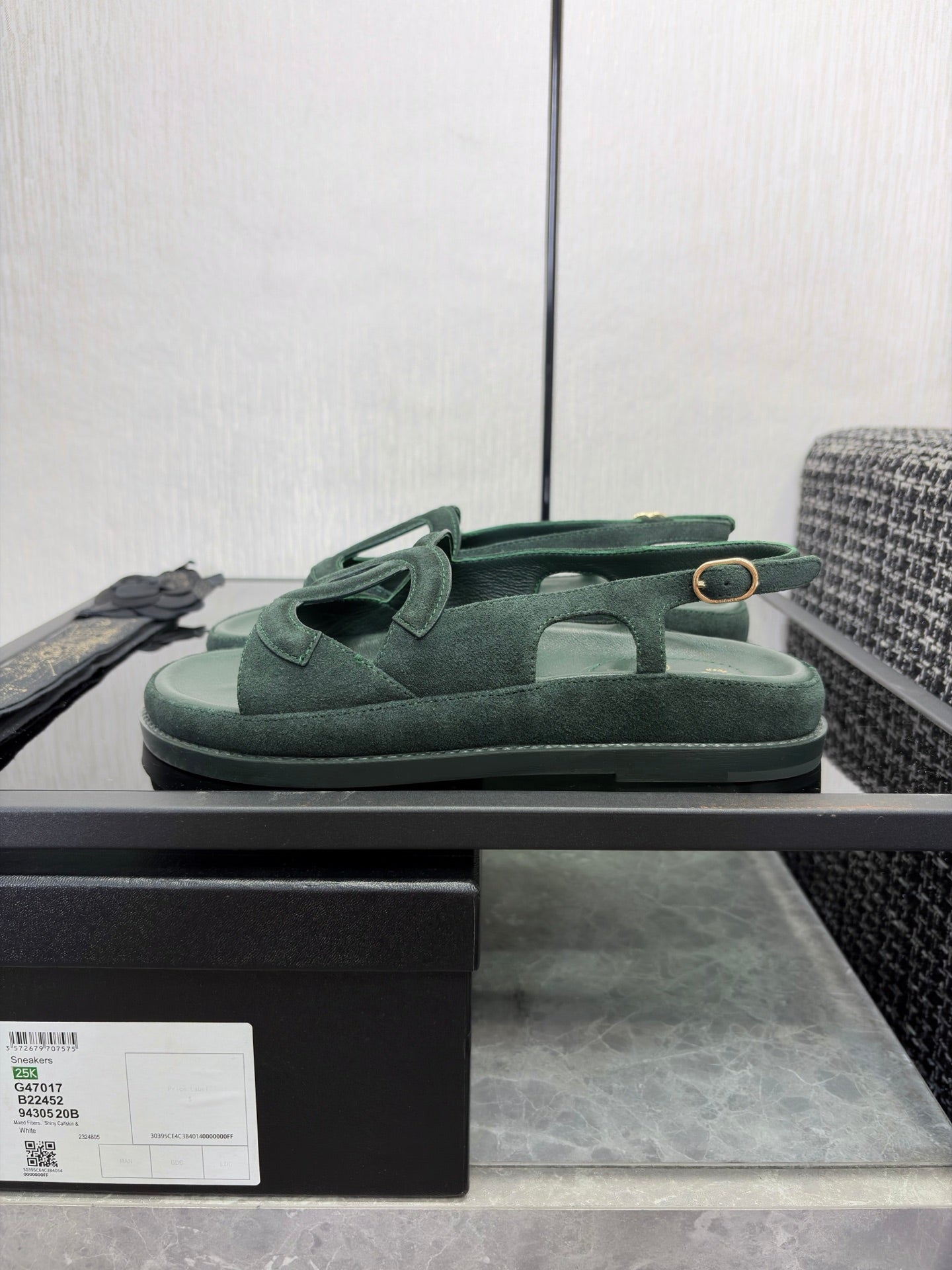 CC Sandals Green Suede Leather 935909
