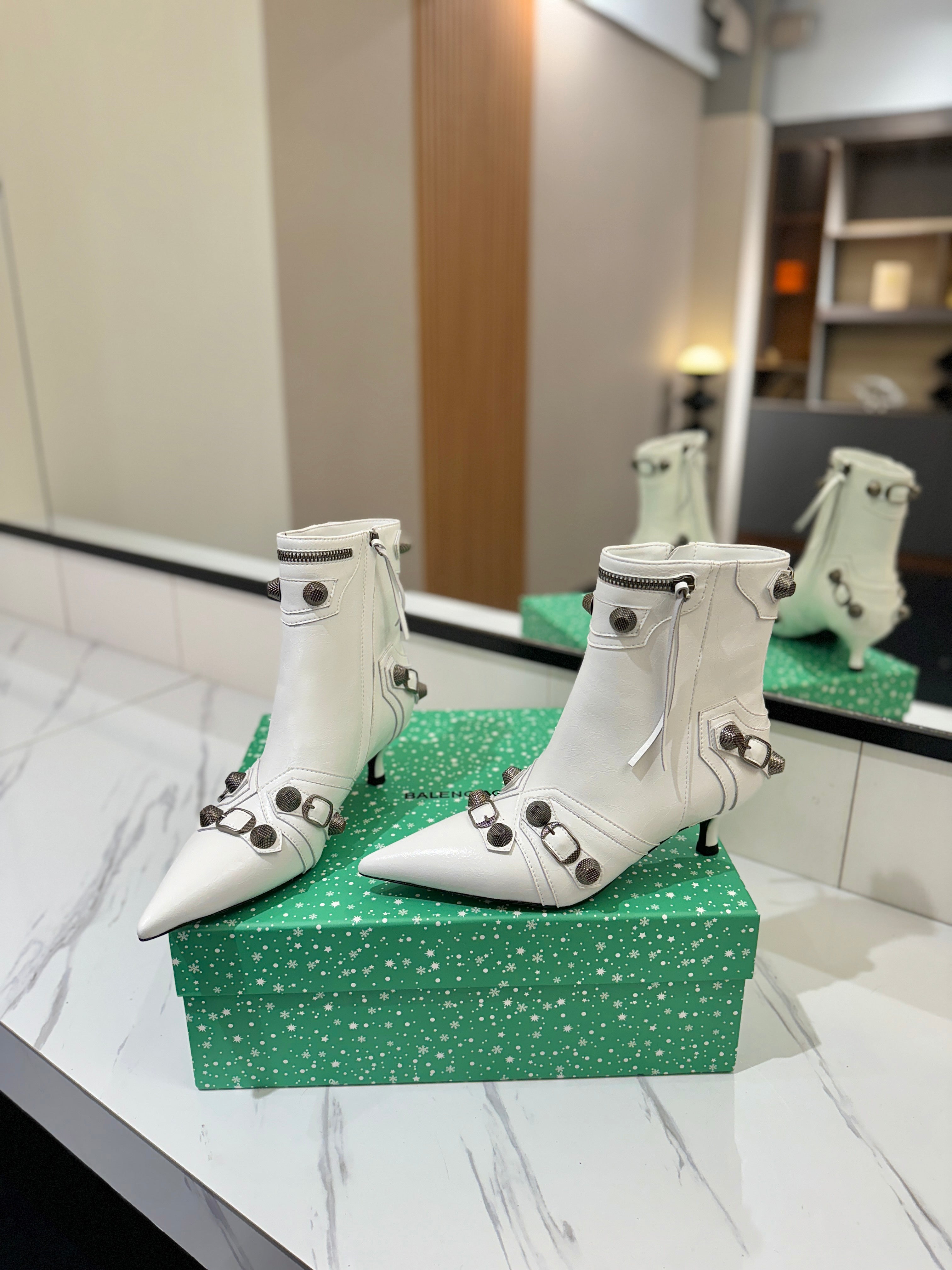 BLC Cagole Mid-Calf Boots 5cm White Leather 985477