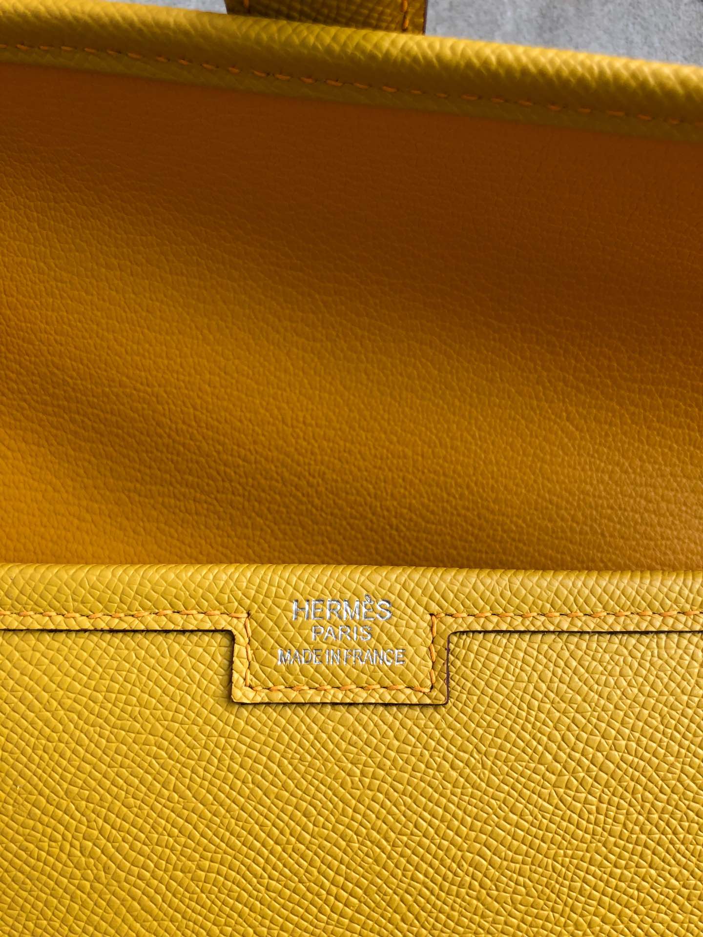HM Jige 29 Yellow Epsom 229069
