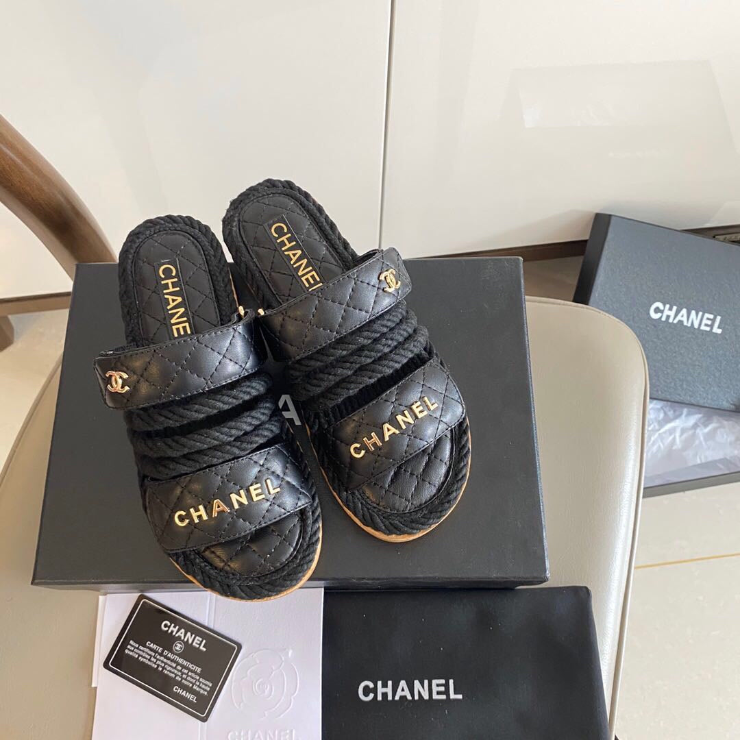 CC 26s Sandals Black Fabric Calfskin 140030