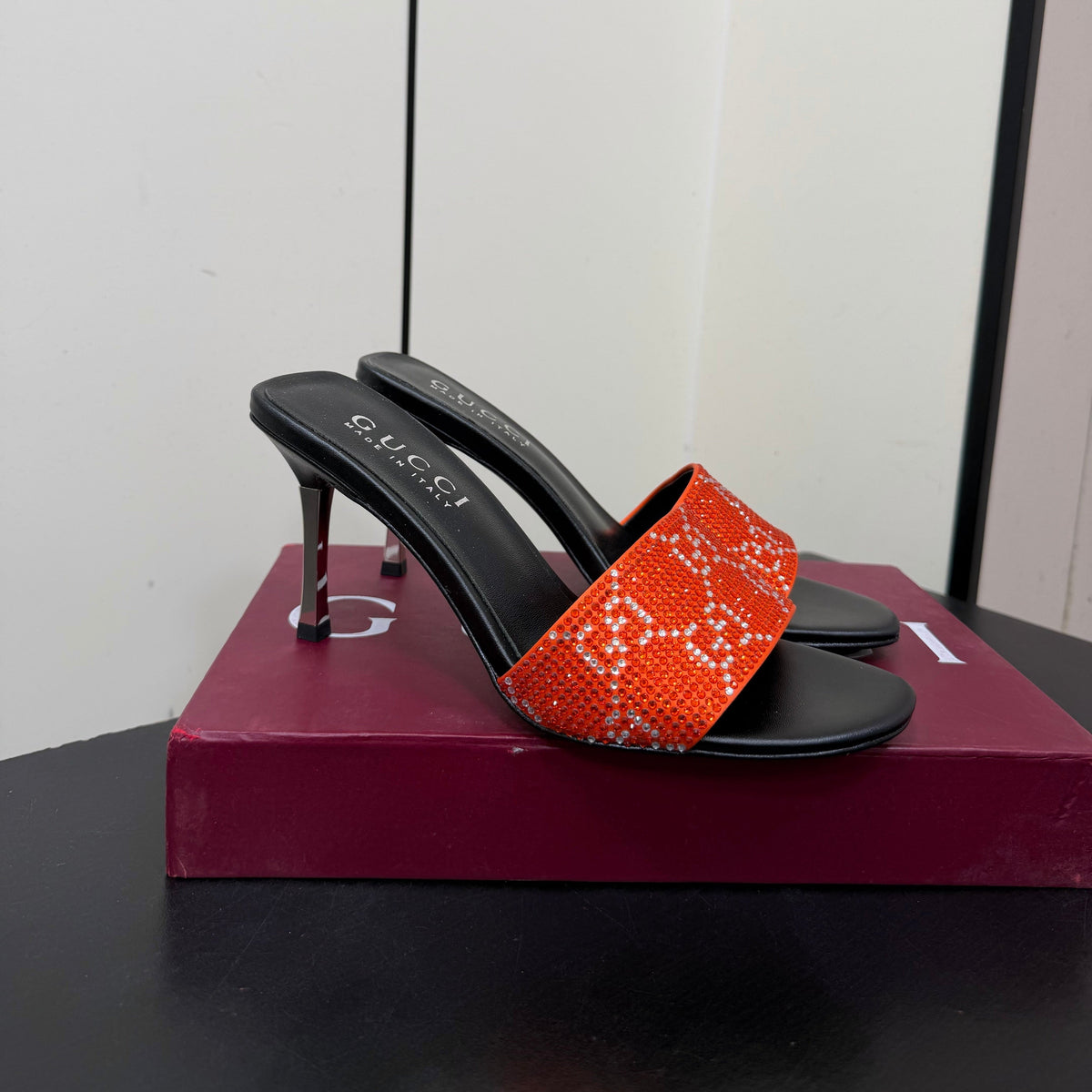 Gucci 26s Mule Sandals 8.5cm Orange Satin Crystal GG