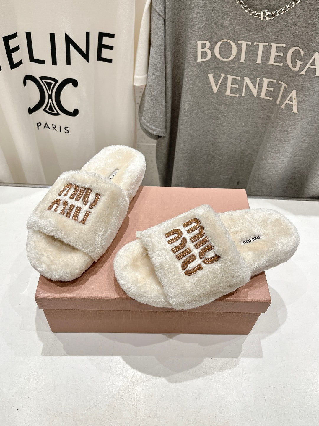Miumiu 26s Flat Slides Cream Beige Shearling