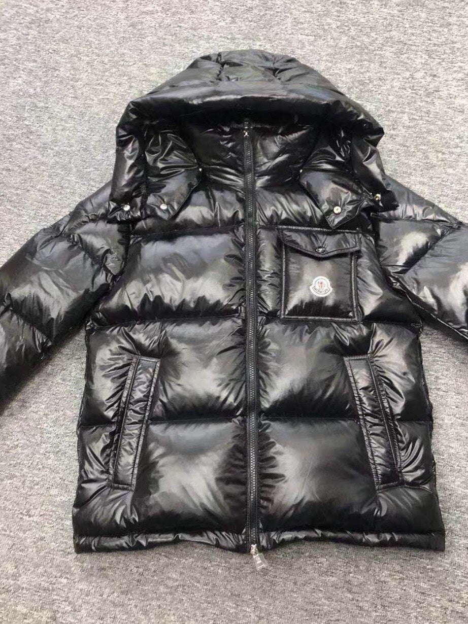 Moncler 26s Jacket Montbeliard Short Down Jacket Black Nylon 429997
