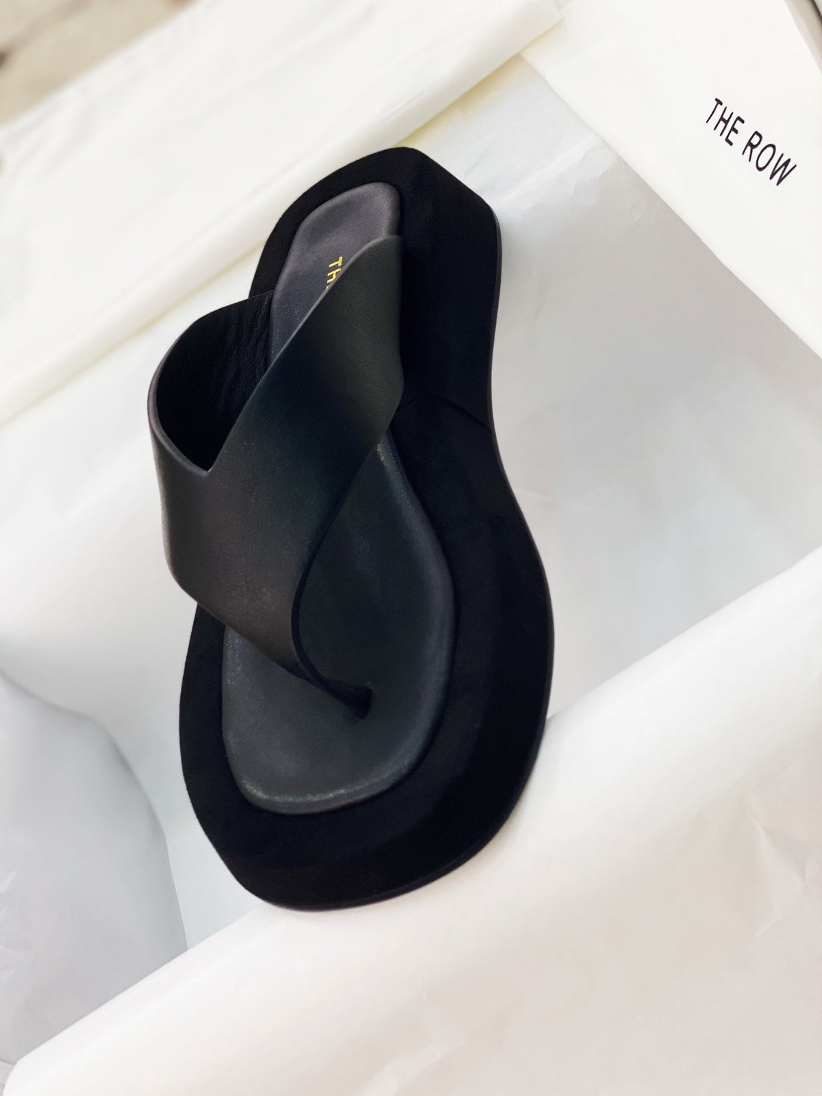 The Row 26s Ginza Sandals Black Smooth Leather 156123