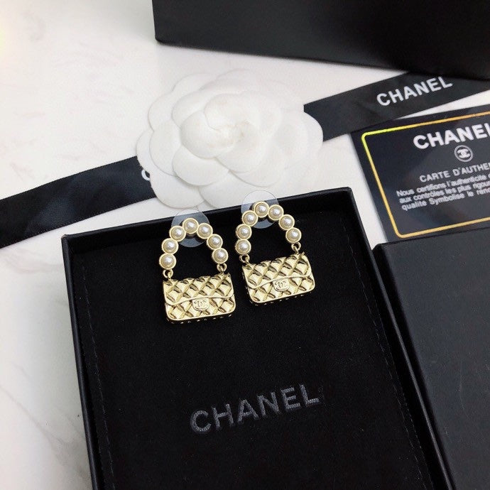 Chanel Pearl Quilted Flap Bag Earrings