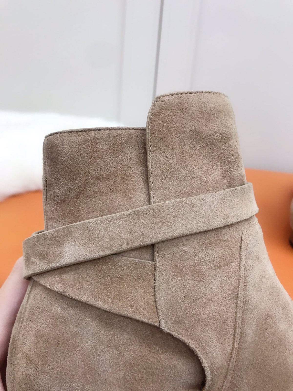 HM 26S Kelly Buckle Neo Ankle Boots 2cm Khaki Suede 112861