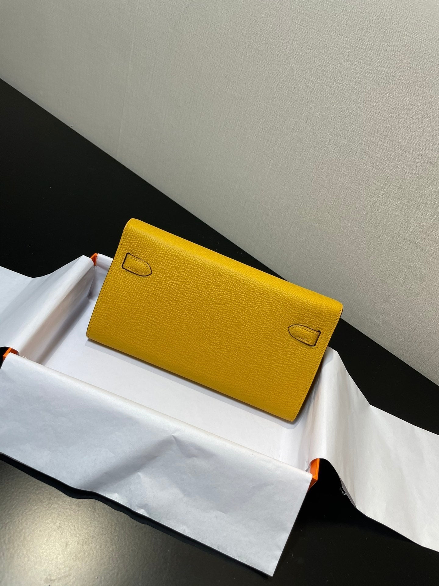 kelly woc 20.5 yellow epsom silver hardware