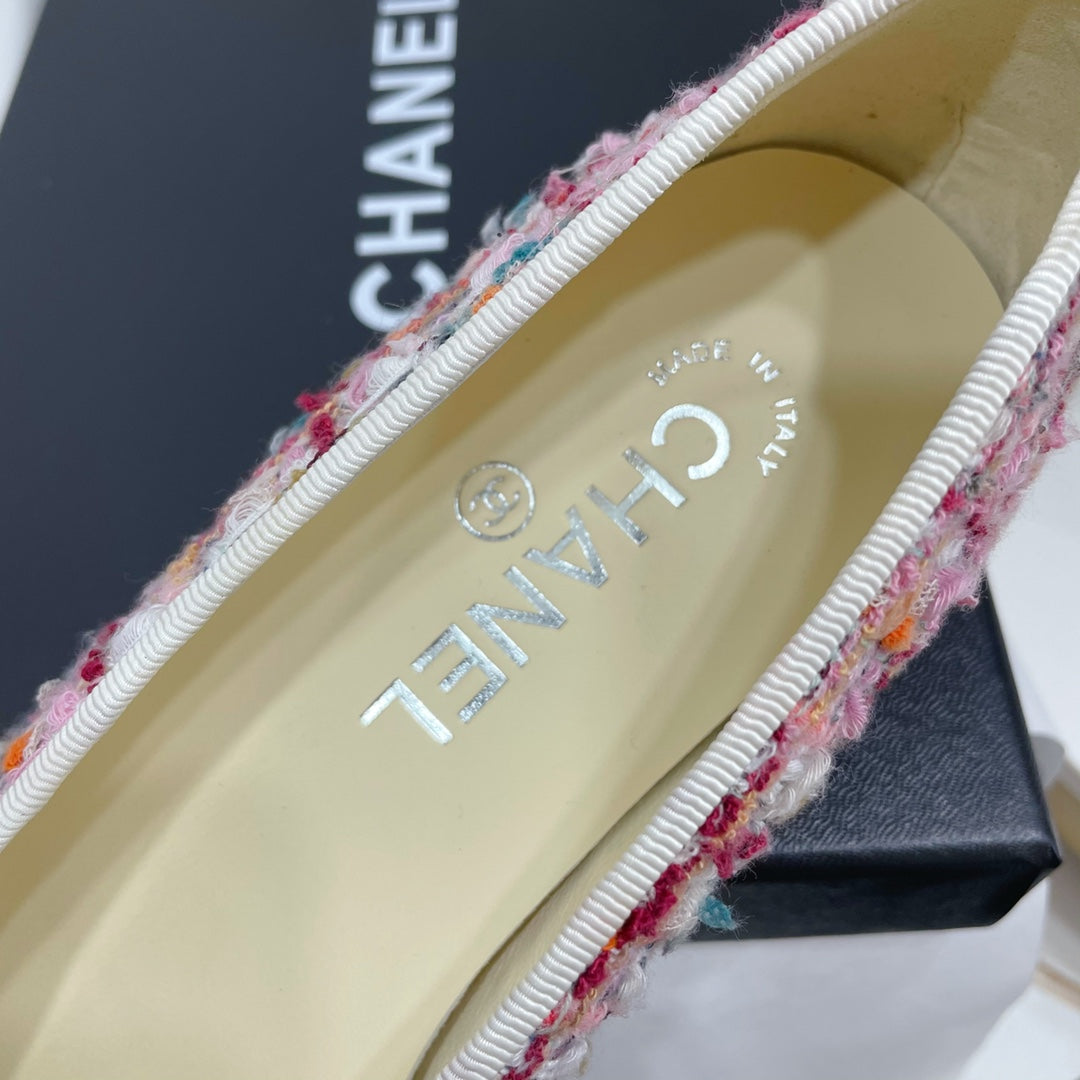 CC 26s Ballet Flat White Hot Pink Colorful Tweed Leather 944404