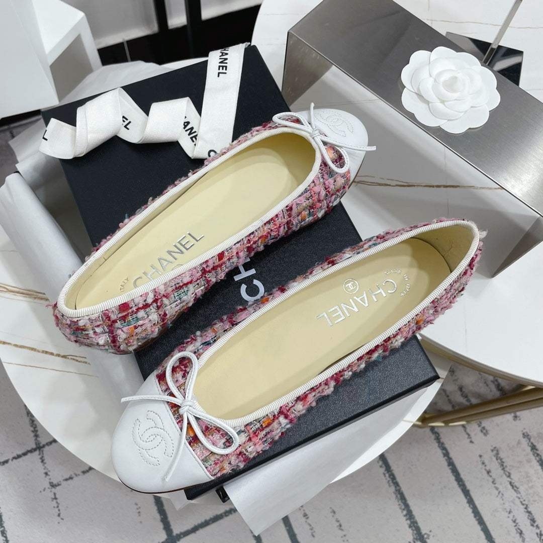 CC 26s Ballet Flat White Hot Pink Colorful Tweed Leather 944404
