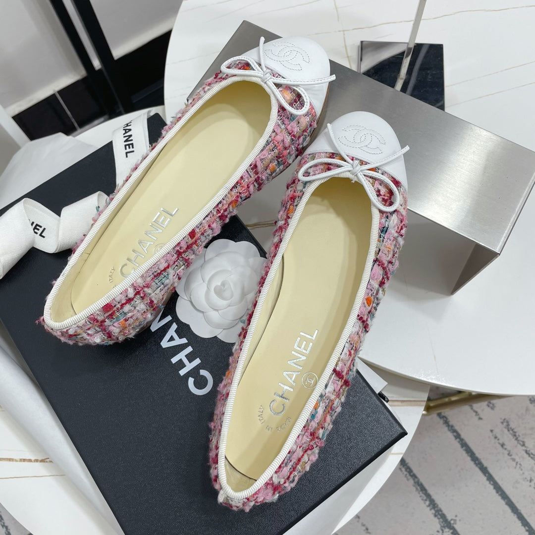 CC 26s Ballet Flat White Hot Pink Colorful Tweed Leather 944404