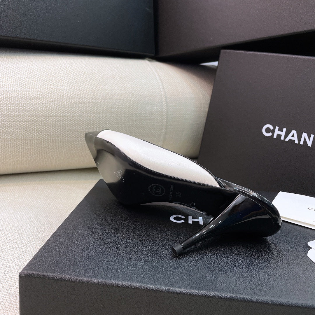 Chanel 26s Mules 8cm White Black Smooth Leather 156619