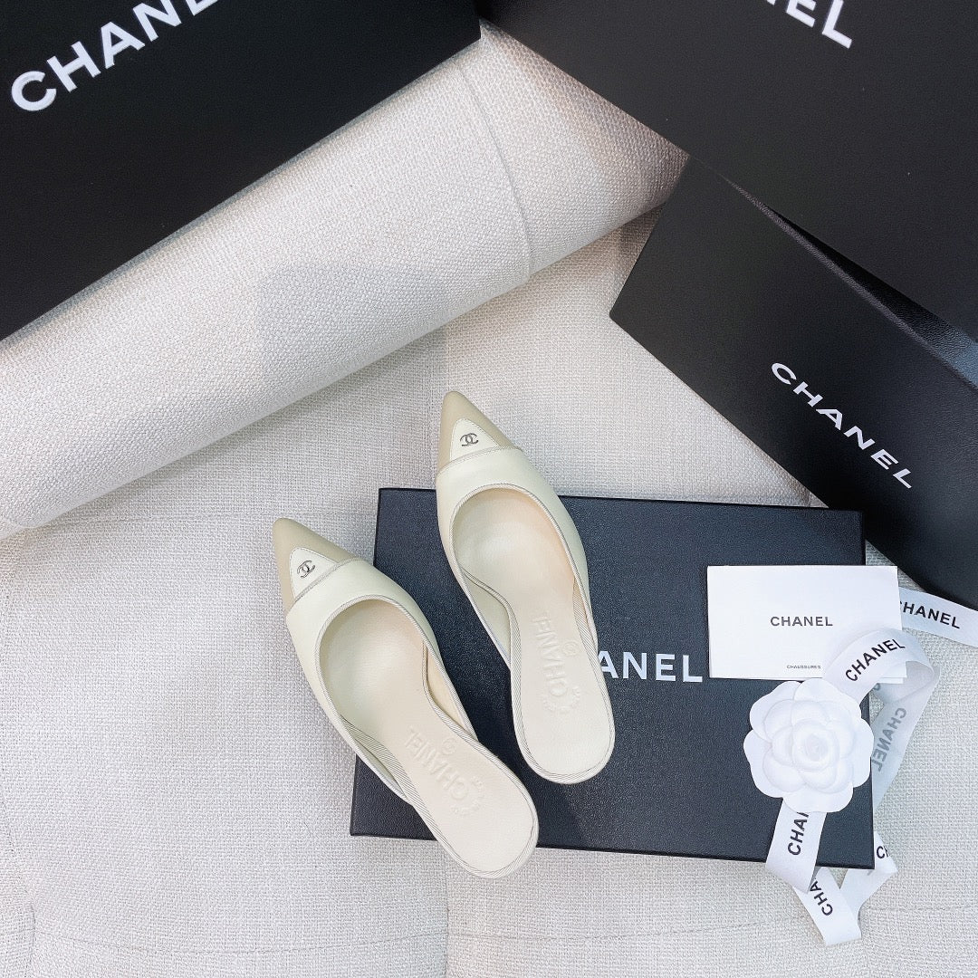 Chanel 26s Mules 8cm Ivory Beige Smooth Leather 156620