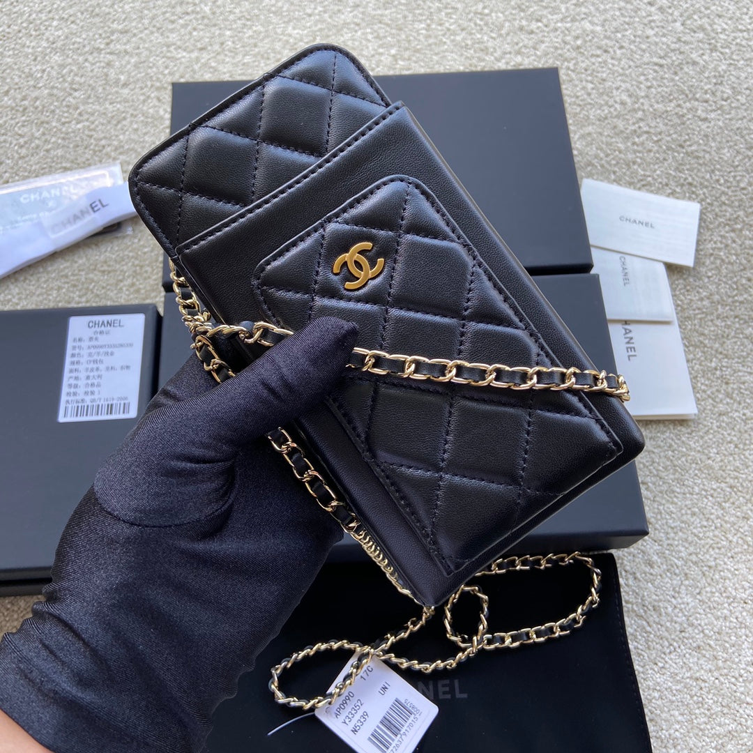 CC Compact Double Pouch Black Sheepskin GHW 229643