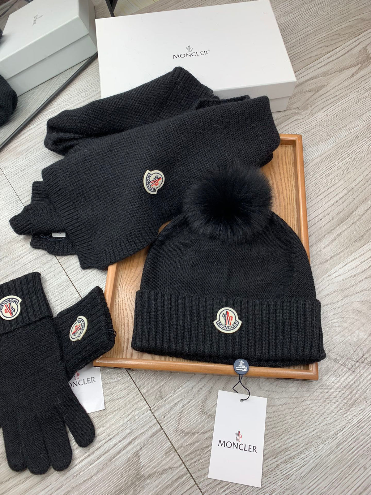 Moncler Hat Scarf Gloves Set Black Knit Fur 475098