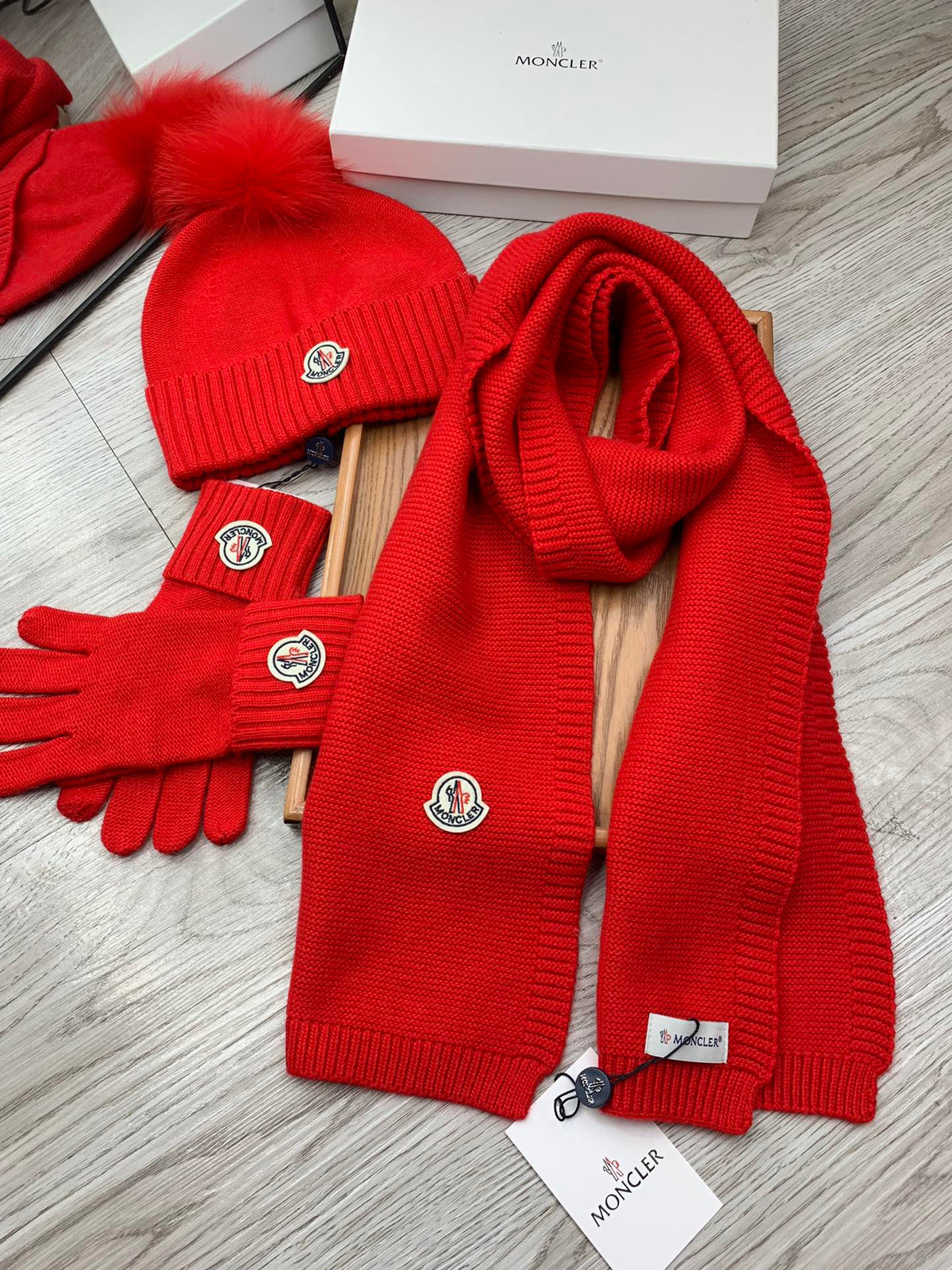 Moncler Hat Scarf Gloves Set Red Knit Fur 475094