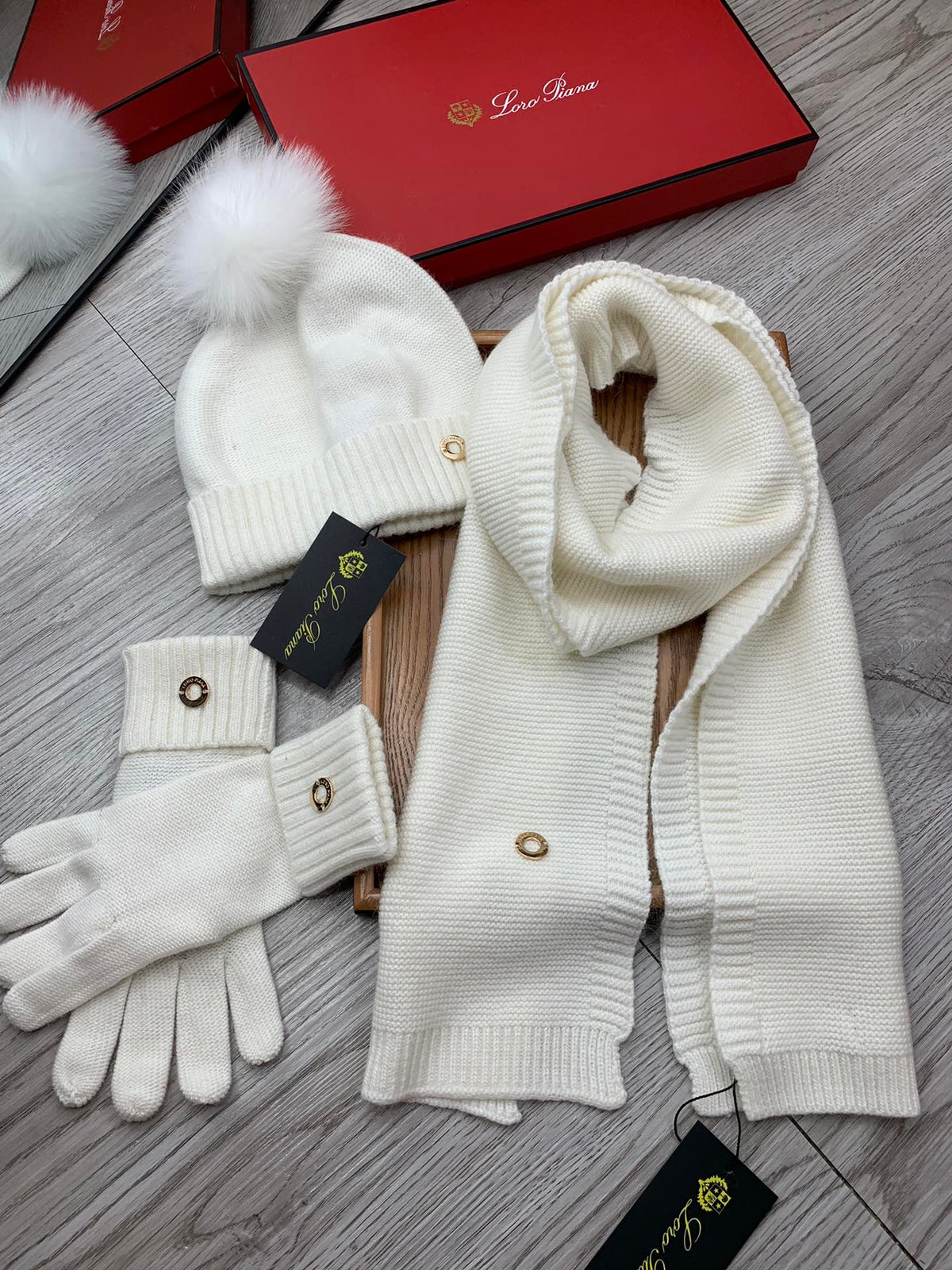 Loro Piana Hat Scarf Gloves Set White Knit Fur 475087