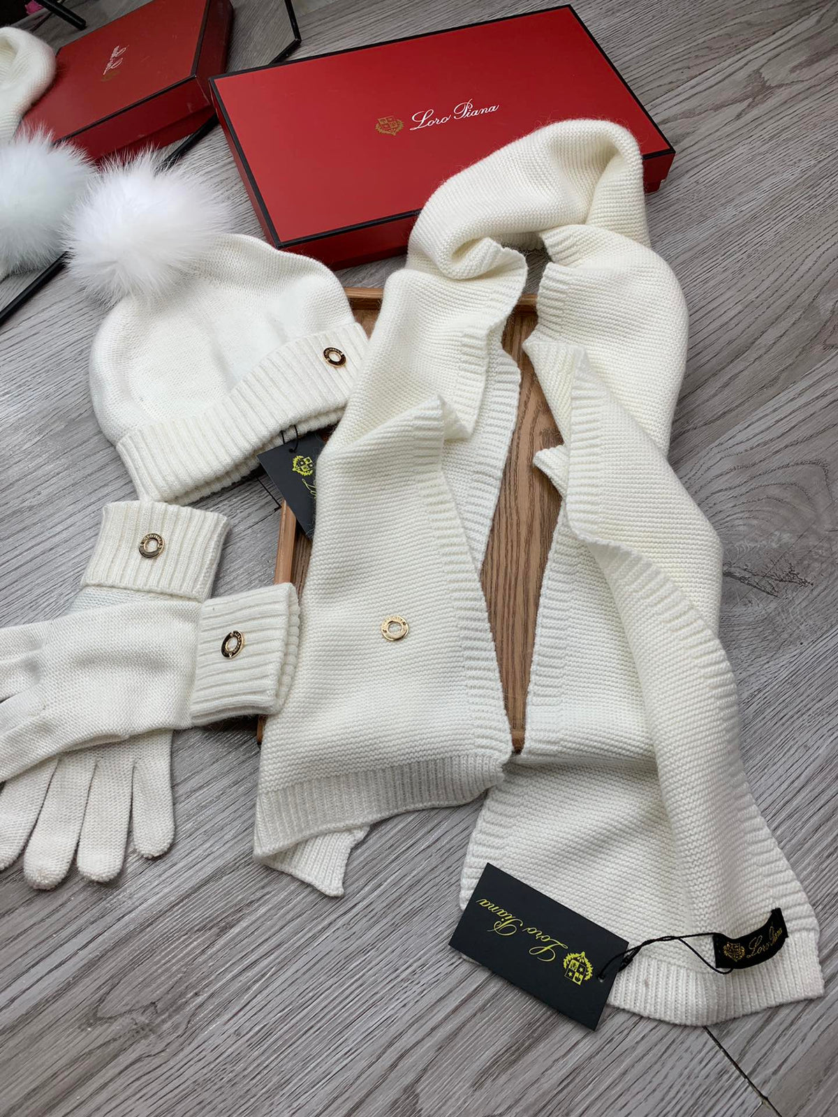 Loro Piana Hat Scarf Gloves Set White Knit Fur 475087