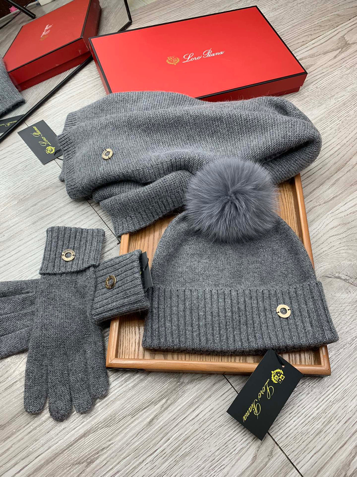 Loro Piana Hat Scarf Gloves Set Gray Knit Fur 475086