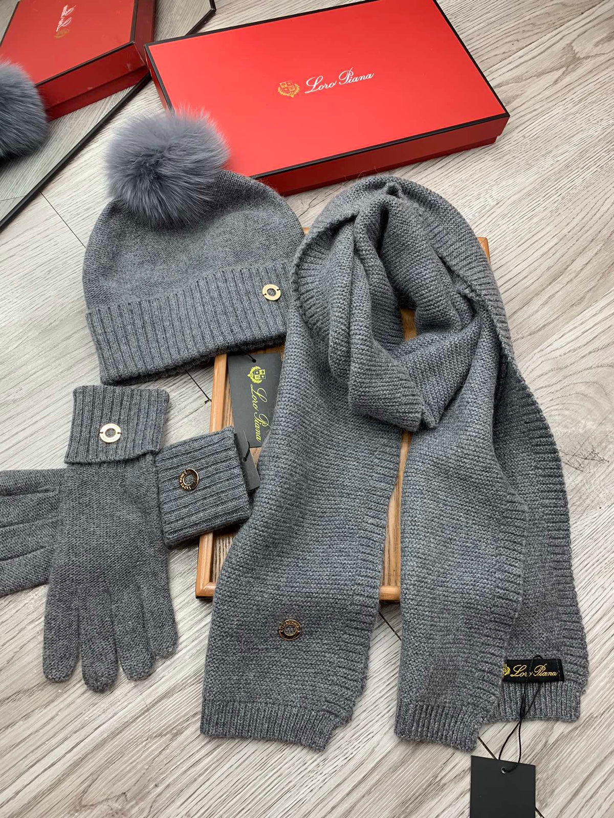 Loro Piana Hat Scarf Gloves Set Gray Knit Fur 475086