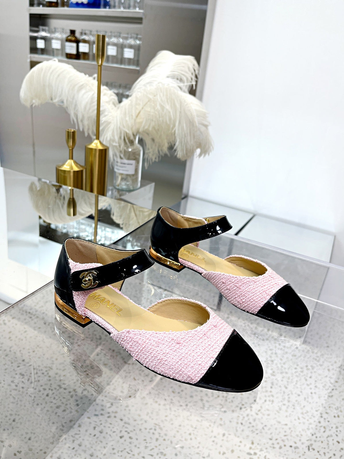 CC 26S Mary Jane Flats Shoes Pink Black Tweed Patent Leather 147299