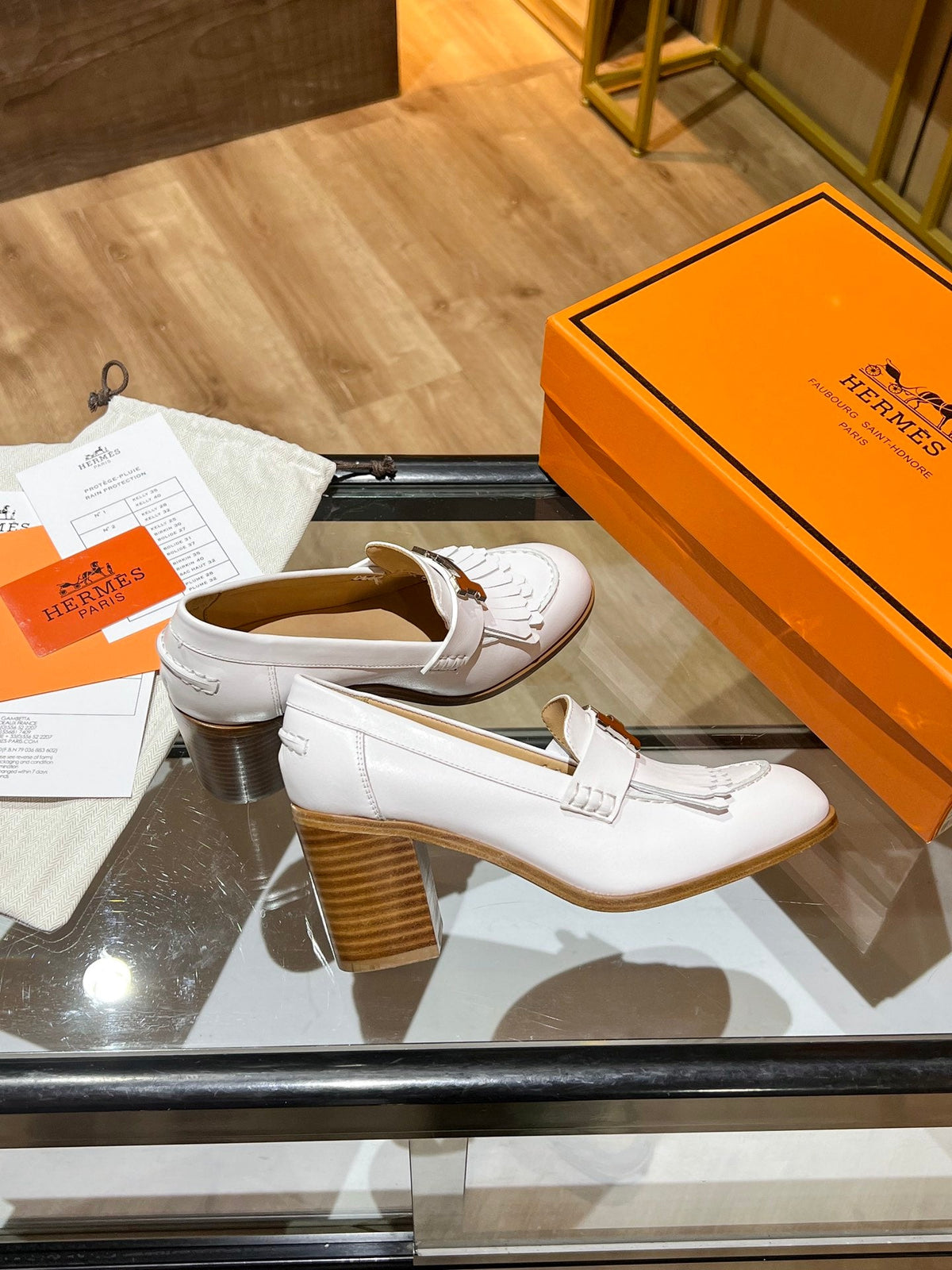 HM 26s Elysee Loafers 7cm White Leather 149084