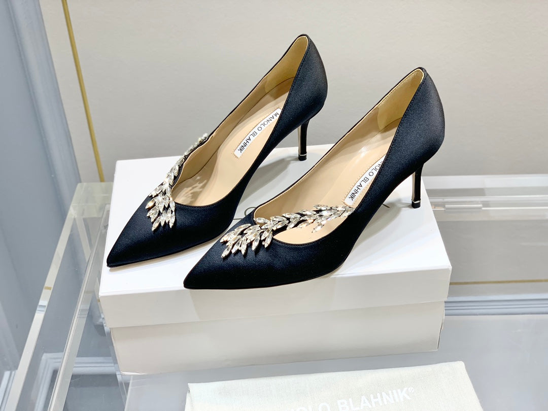 Manolo Women's Nadira Pumps 70 Black Satin