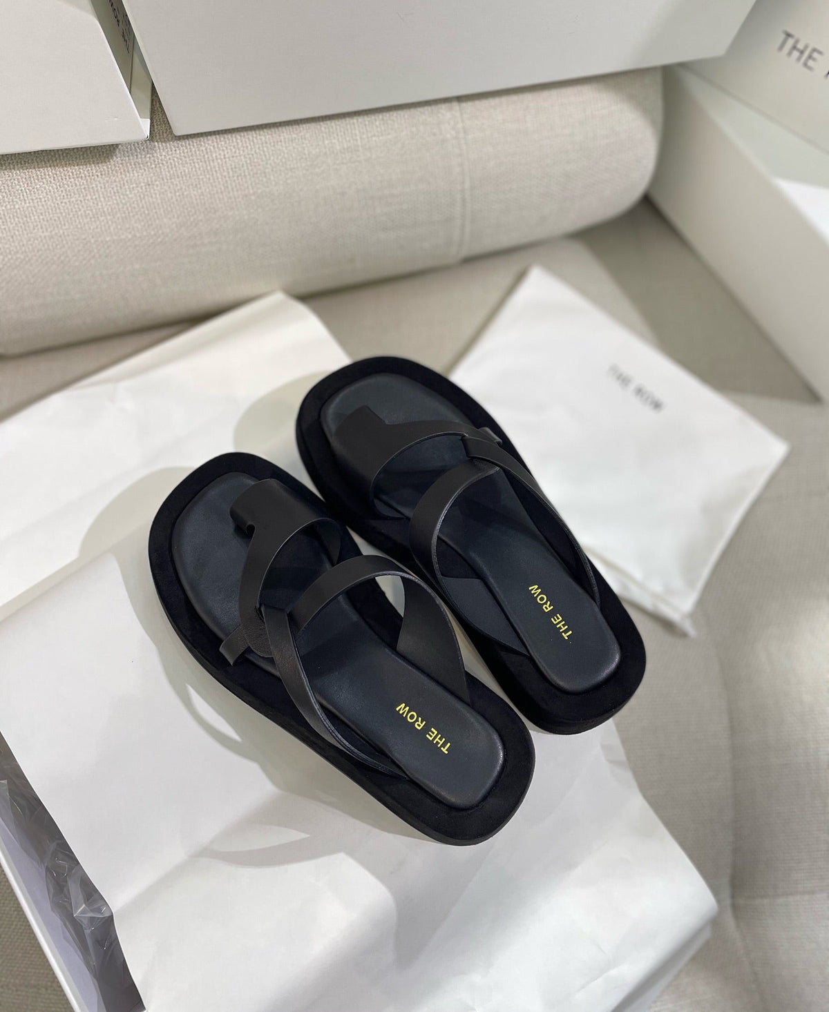 The Row 26s Ginza Sandals Black Smooth Leather 156124
